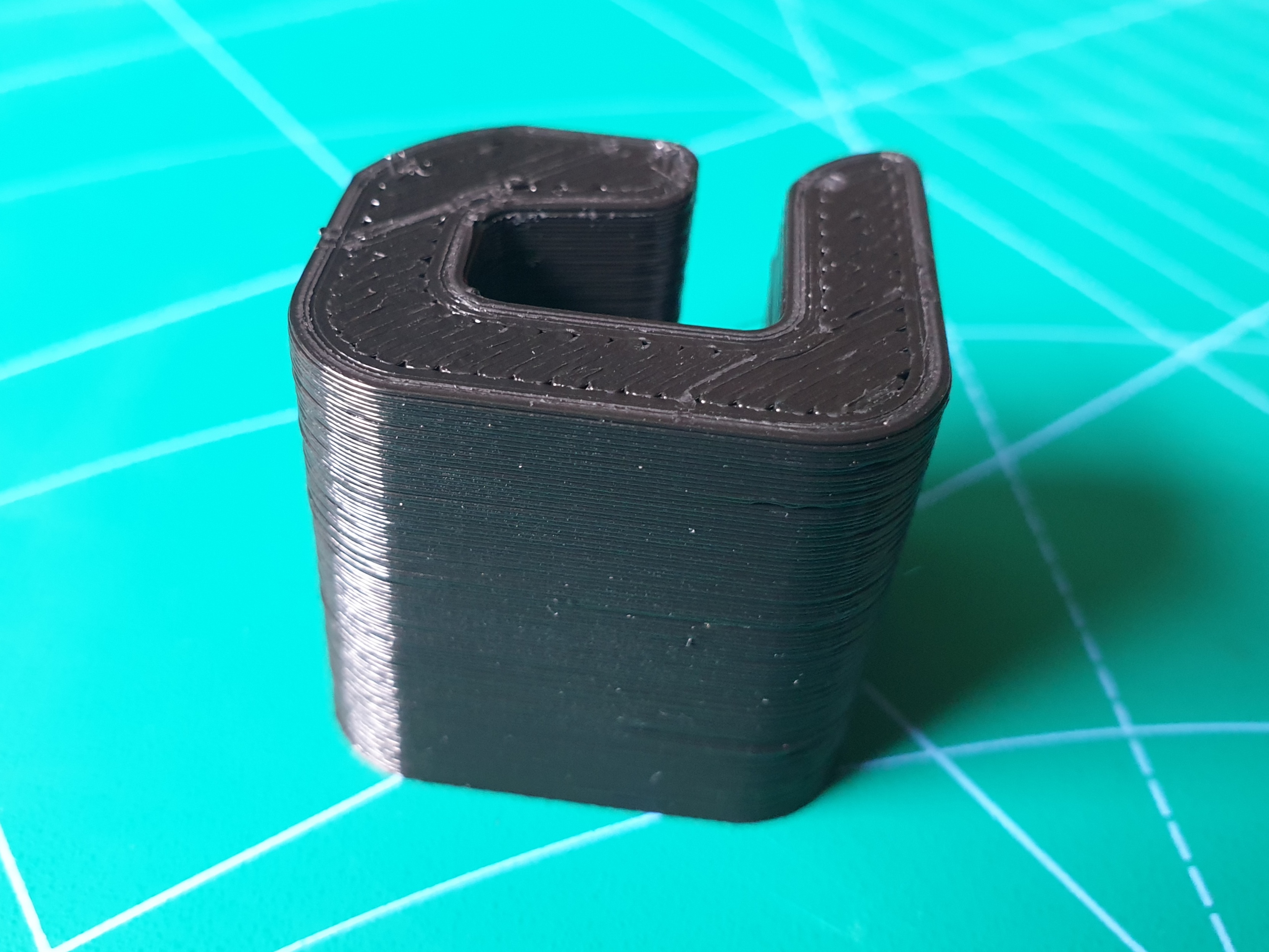 Clamp for plastic boxes (compatible with OBI Santos)