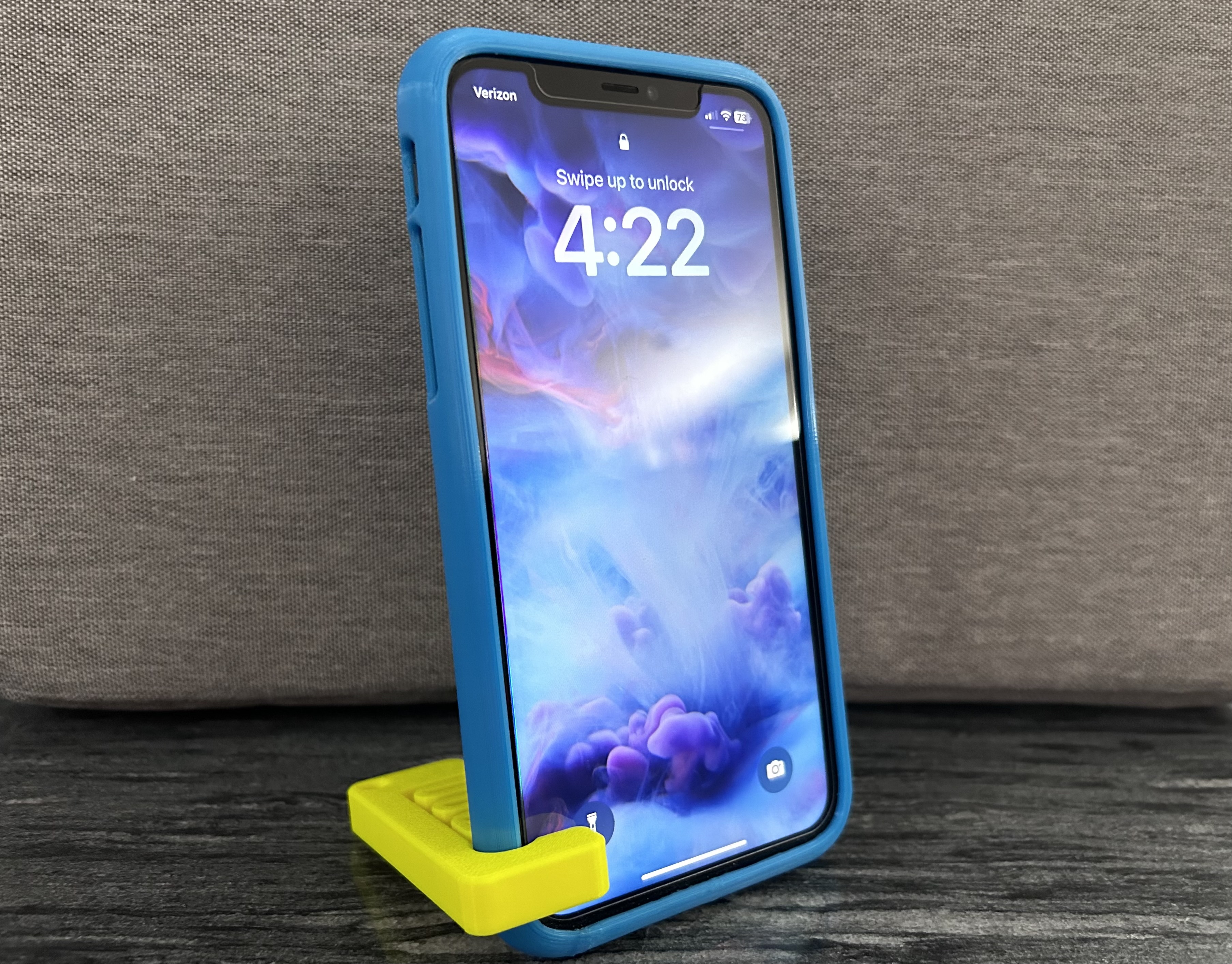 Clip on phone stand keychain adjustable