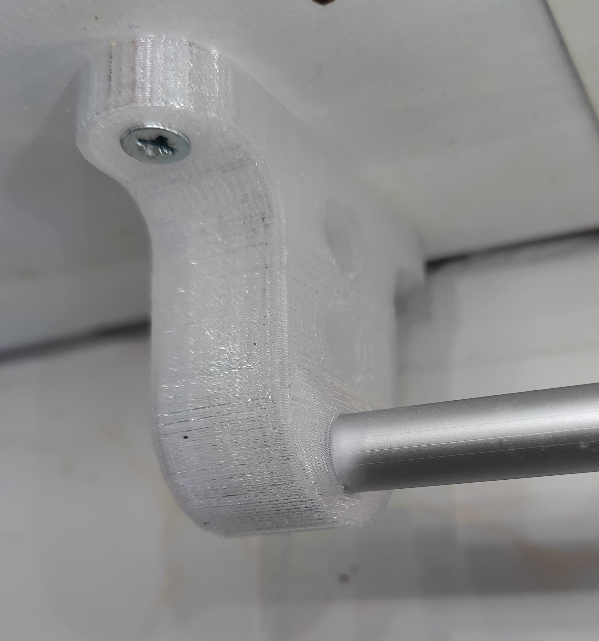 Towel rail for kitchen