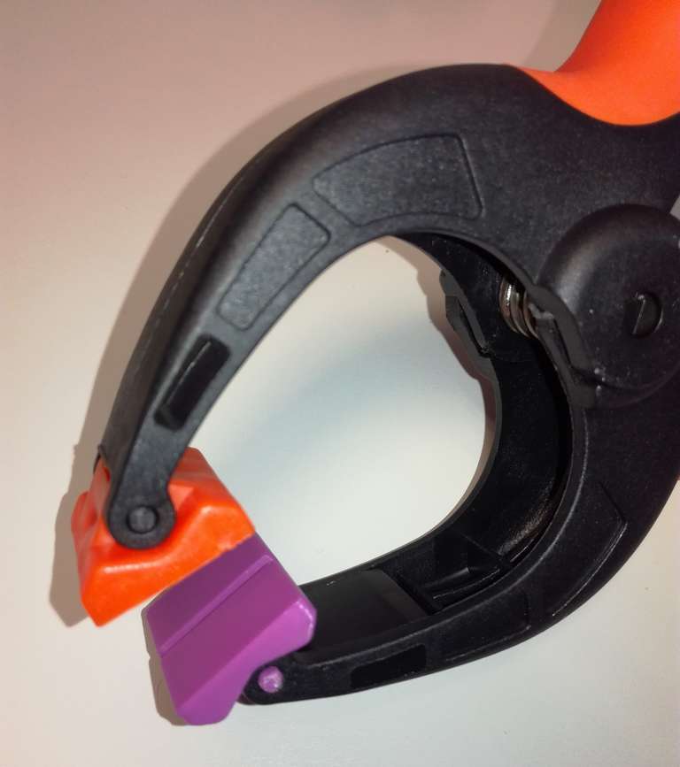 spring clamp jaw