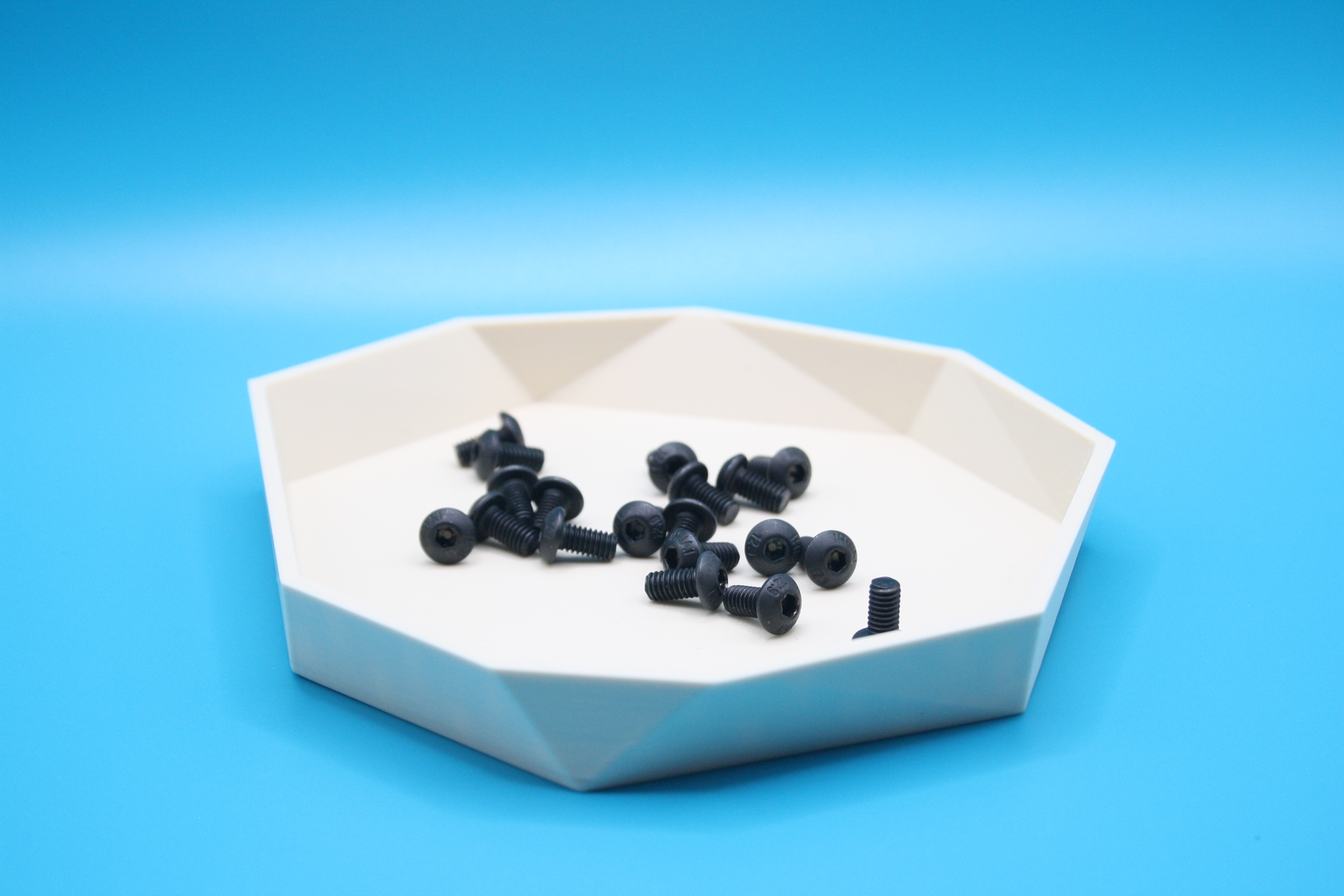 Low Poly Catch-all Tray - photo 2