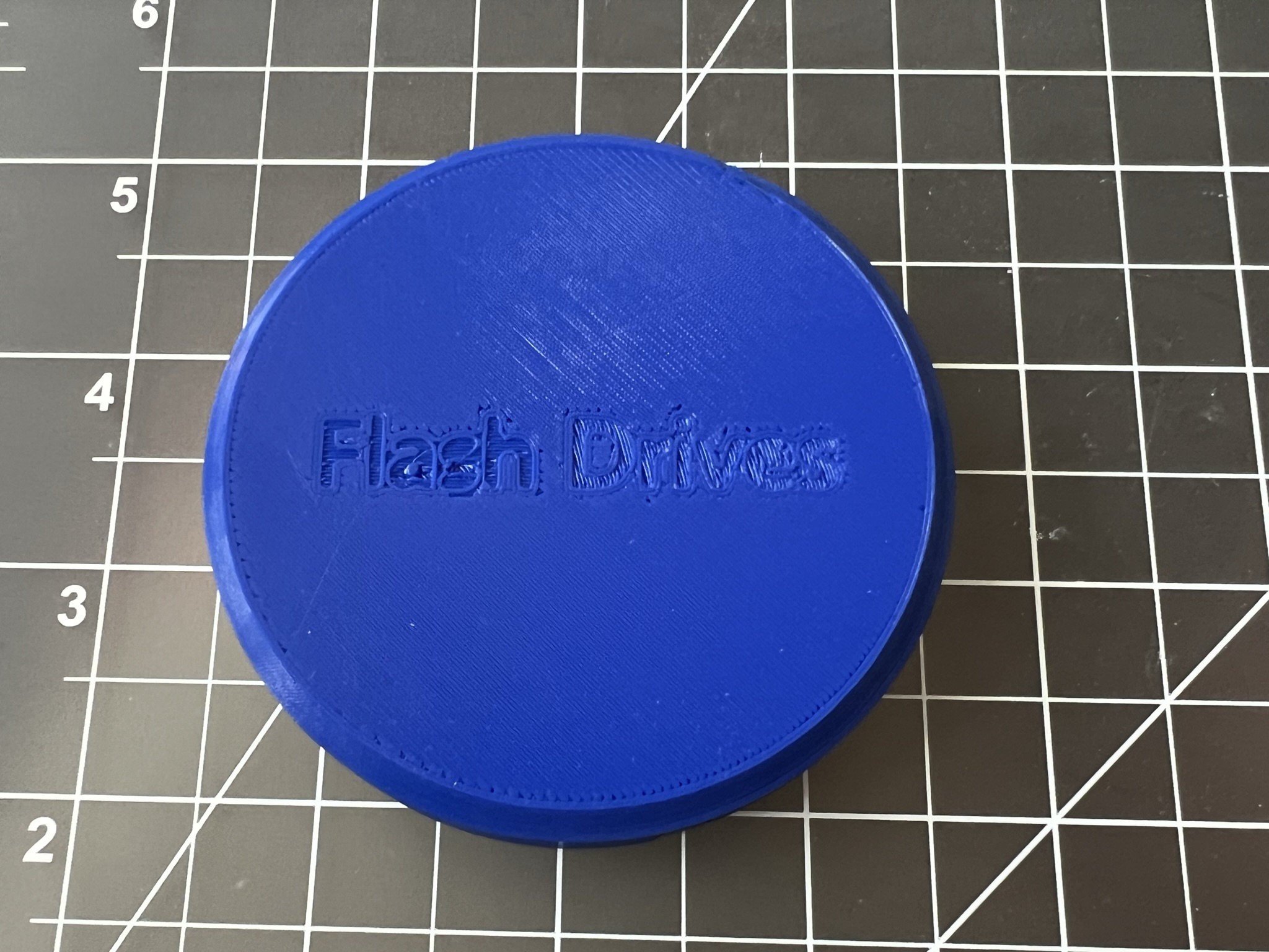 Flash drive storage container (or other small things) - photo 3