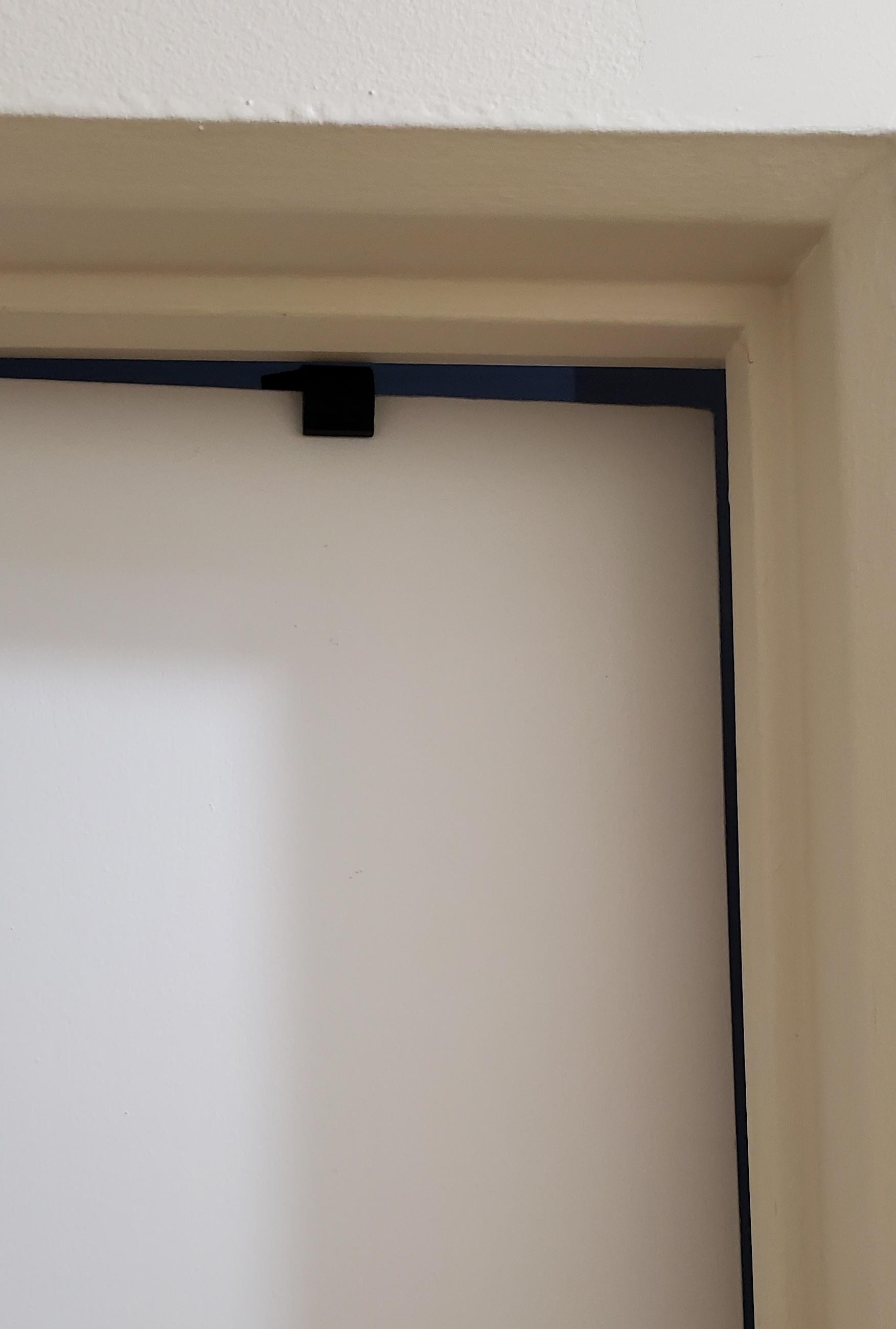 Door Stop, Top Of Frame - photo 2