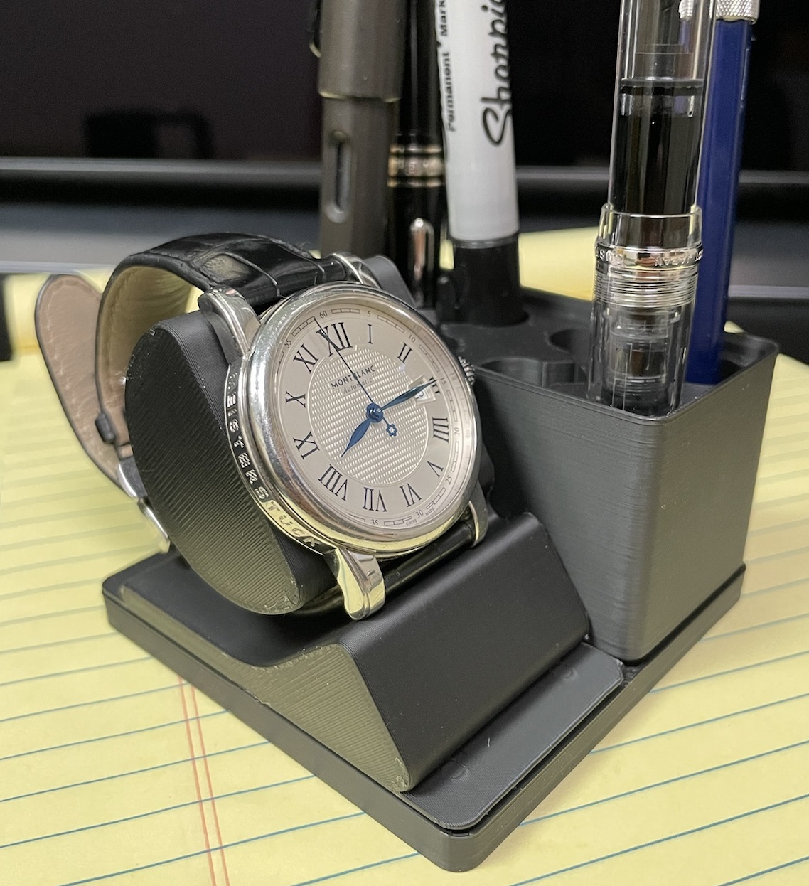 Gridfinity Watch Stand - photo 2
