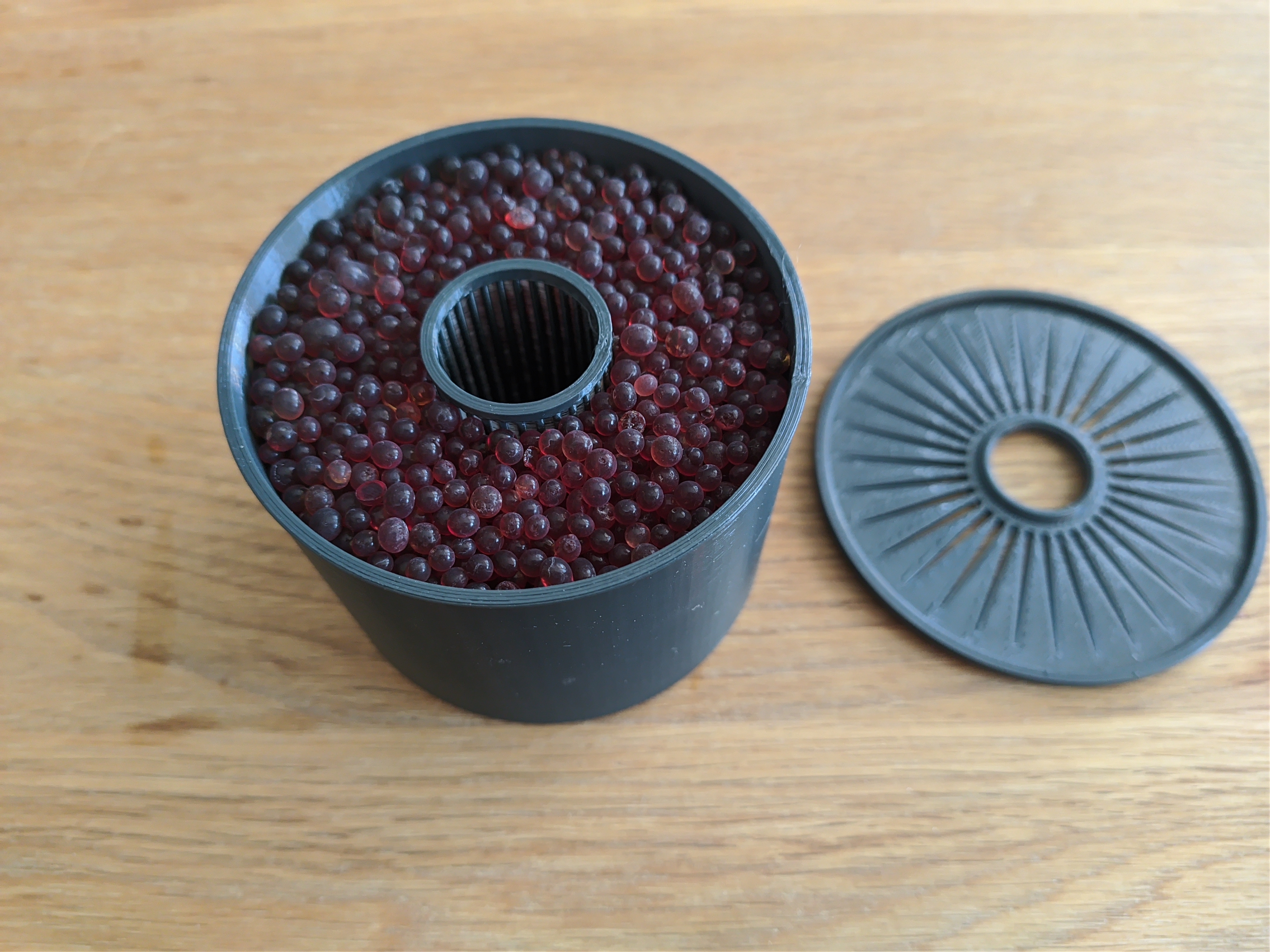 Car Silica Container