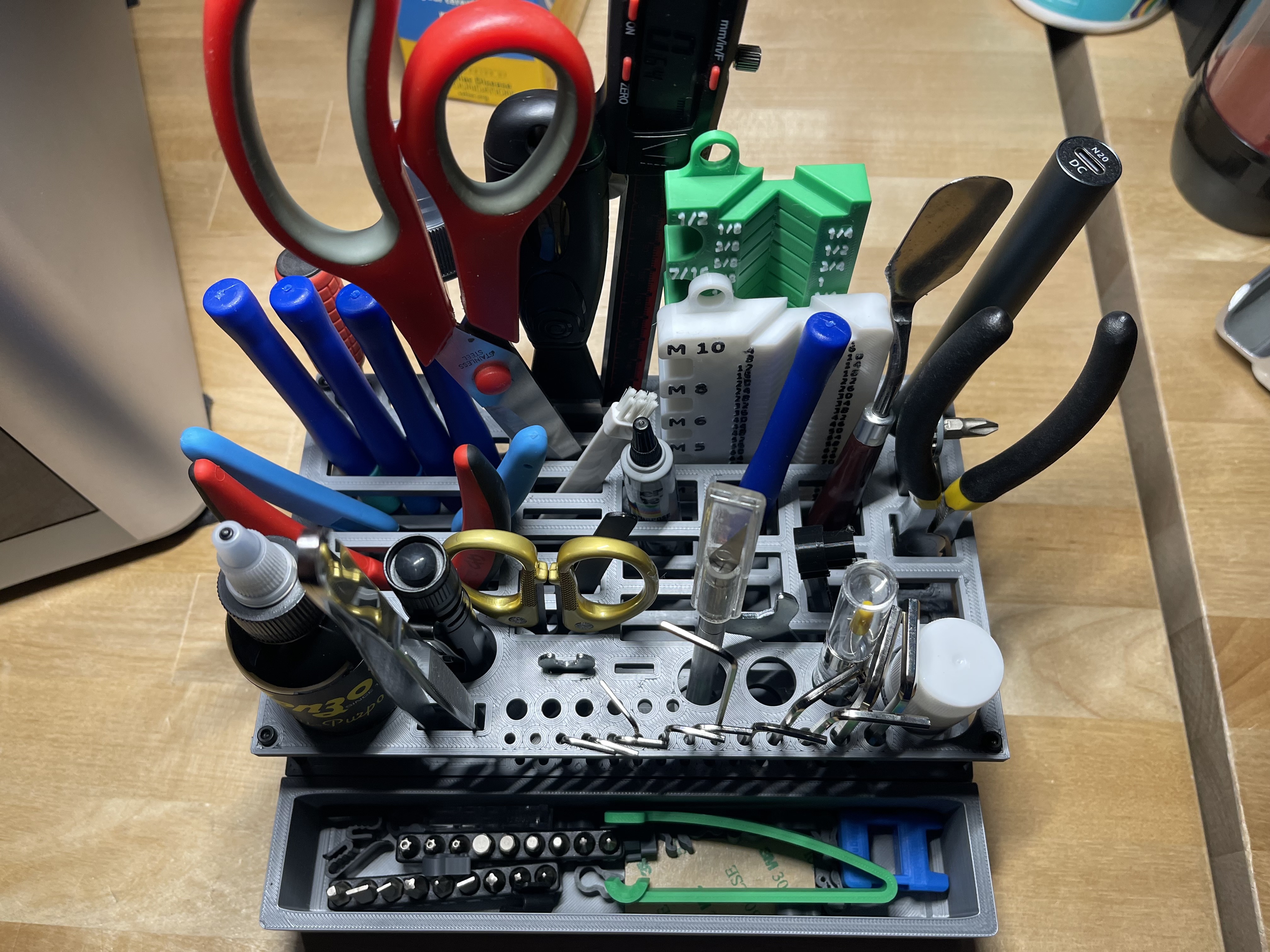 Desktop Tool Organizer - photo 2