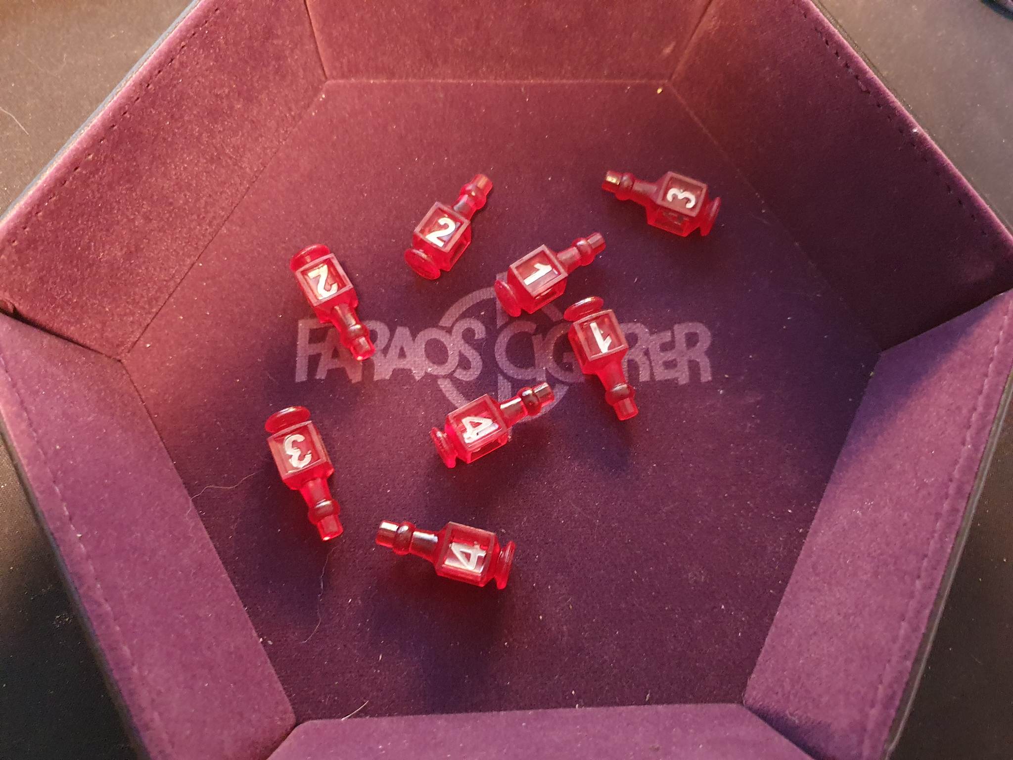D4 potion dice