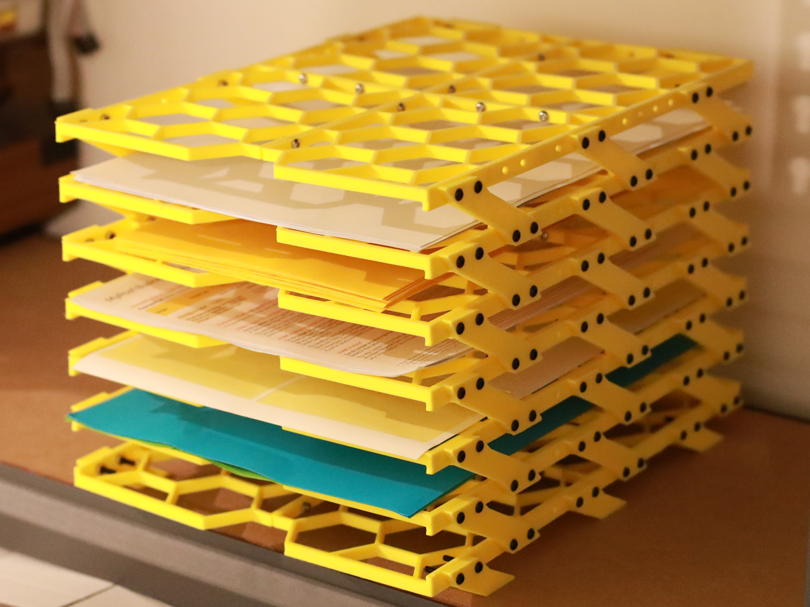 Hexagon A4 Paper Tray - Modular Design