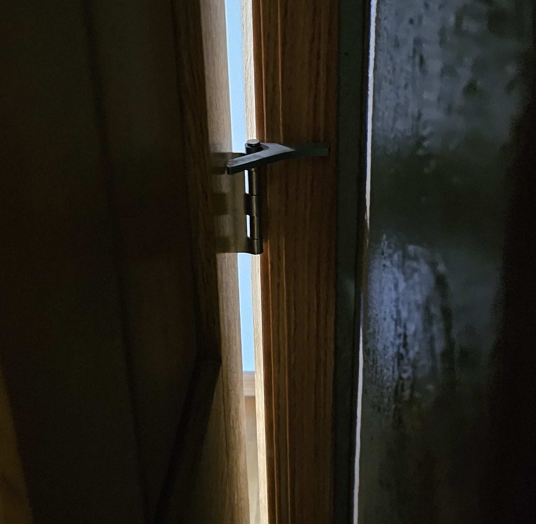 Hinge Mounted Door Stop - photo 3