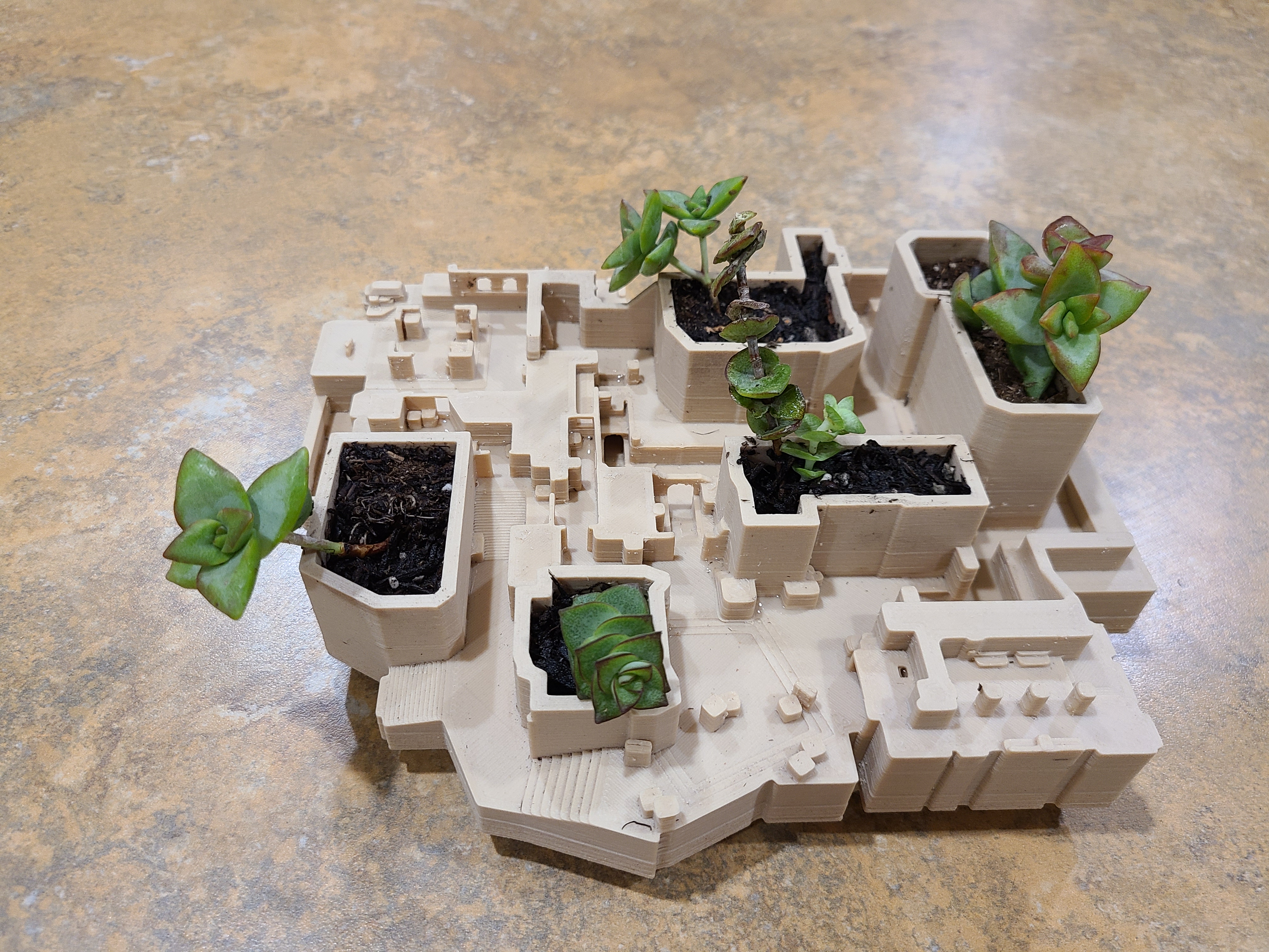 Counter-Strike "Mirage" Planter Turntable