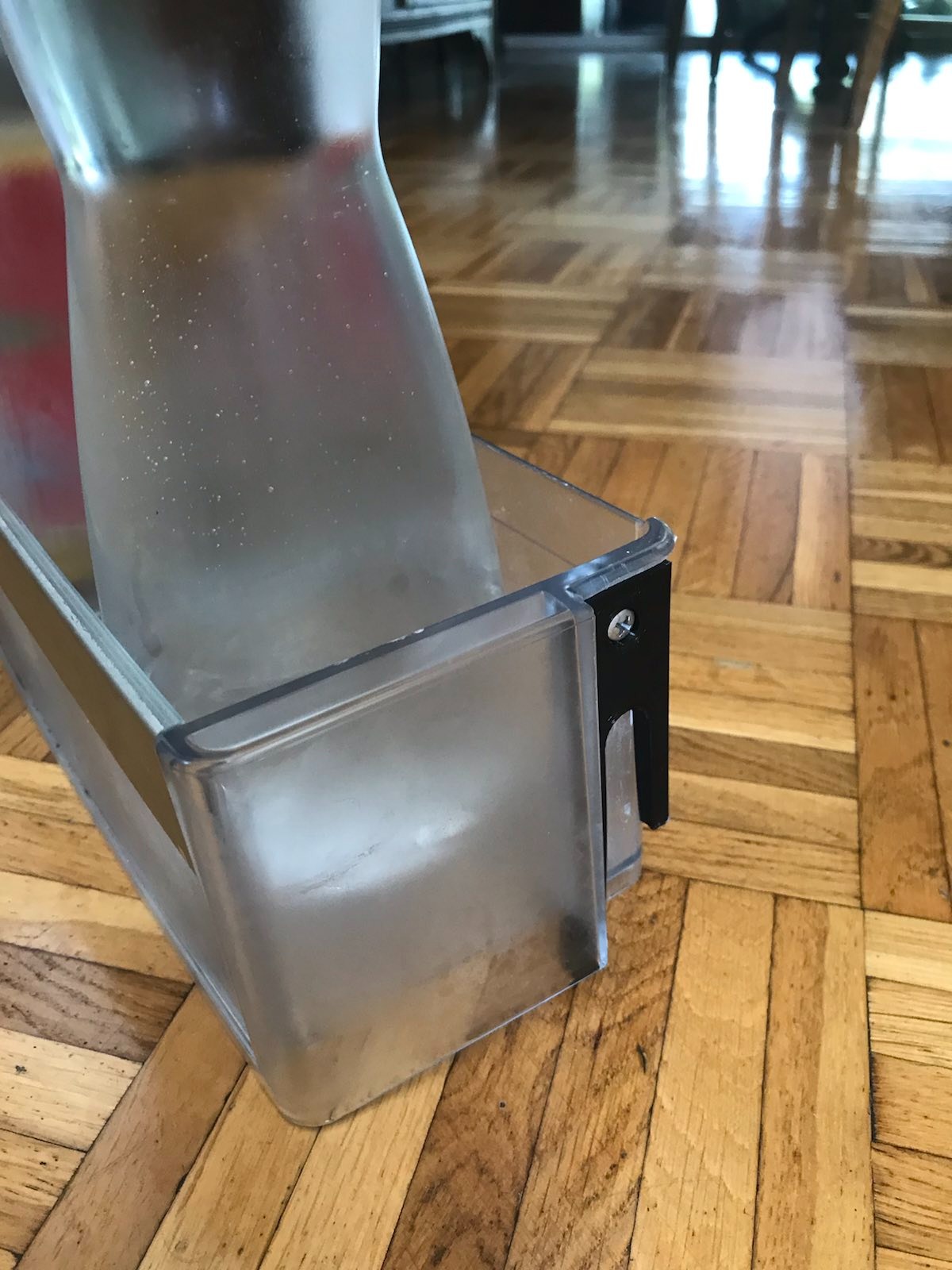 Repair Siemens refrigerator KG KIFF28A iQ500 door rack