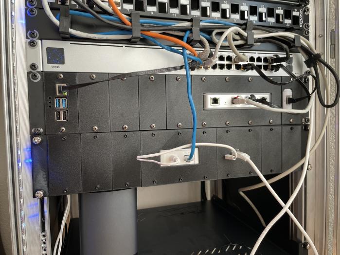 Rackmount for a Philips Hue Bridge to mount it in a 2U 19" Modular Rack - photo 2