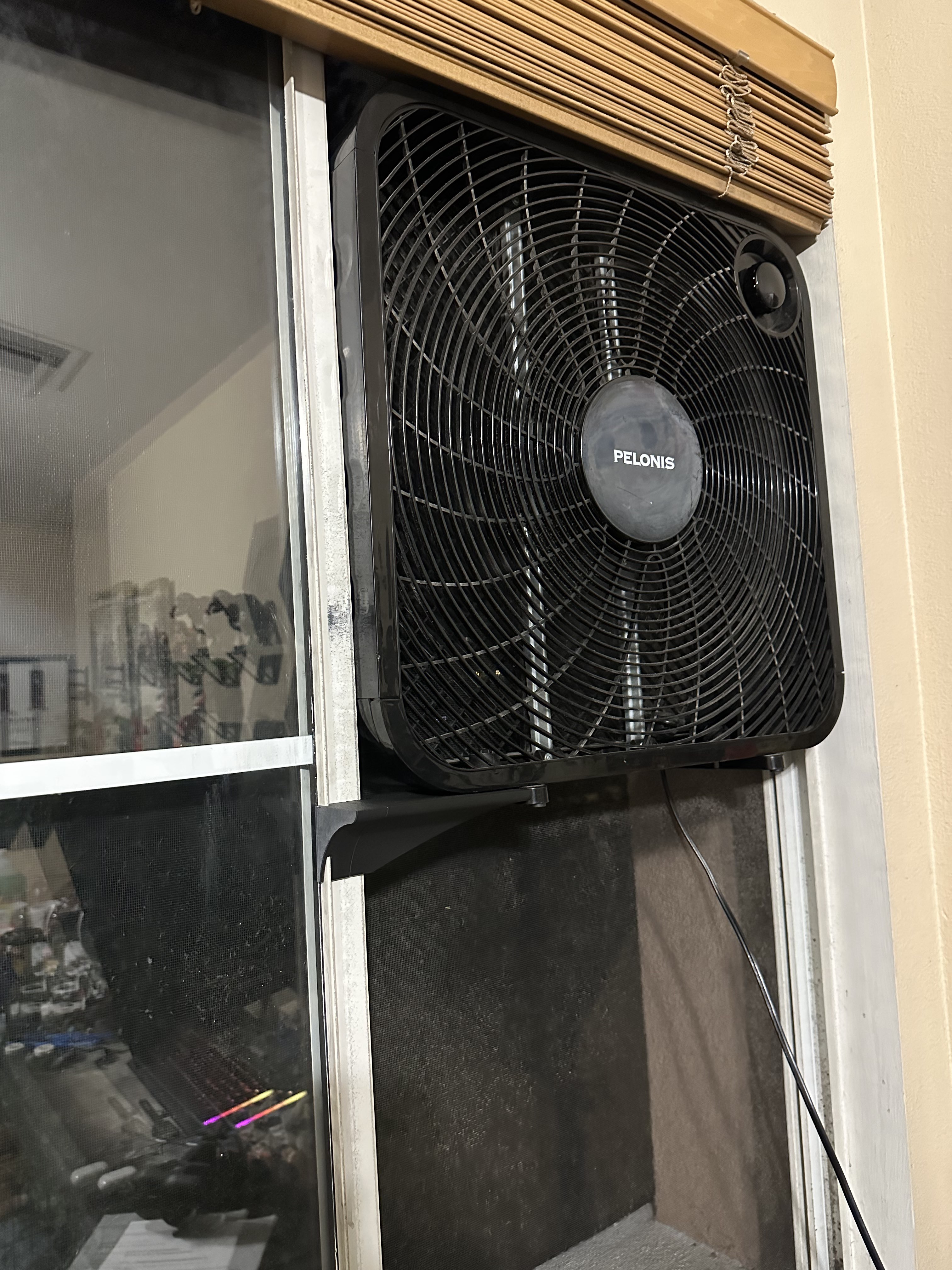 Box Fan Window Shelf - photo 2
