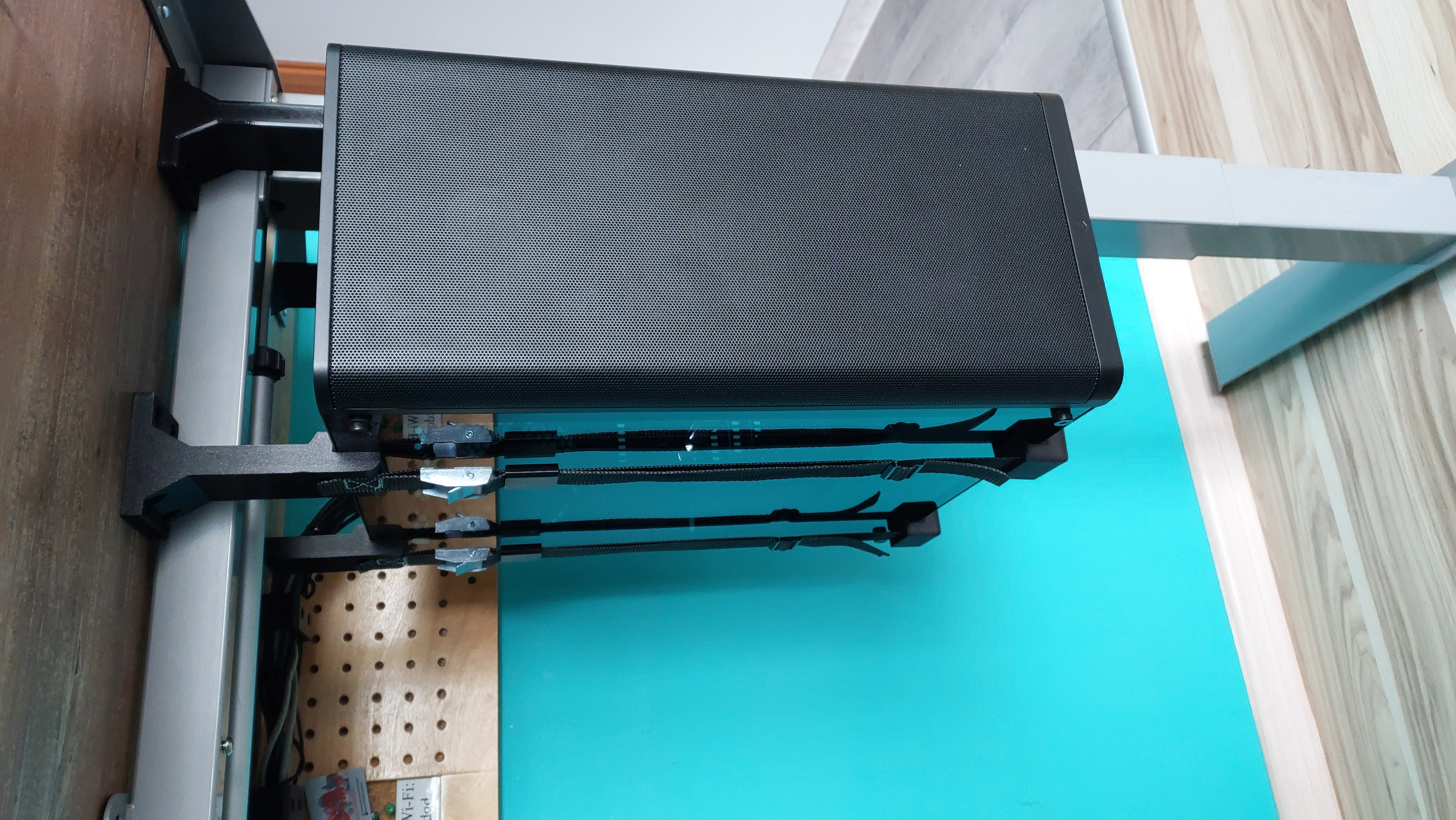 PC case desk holder - photo 2