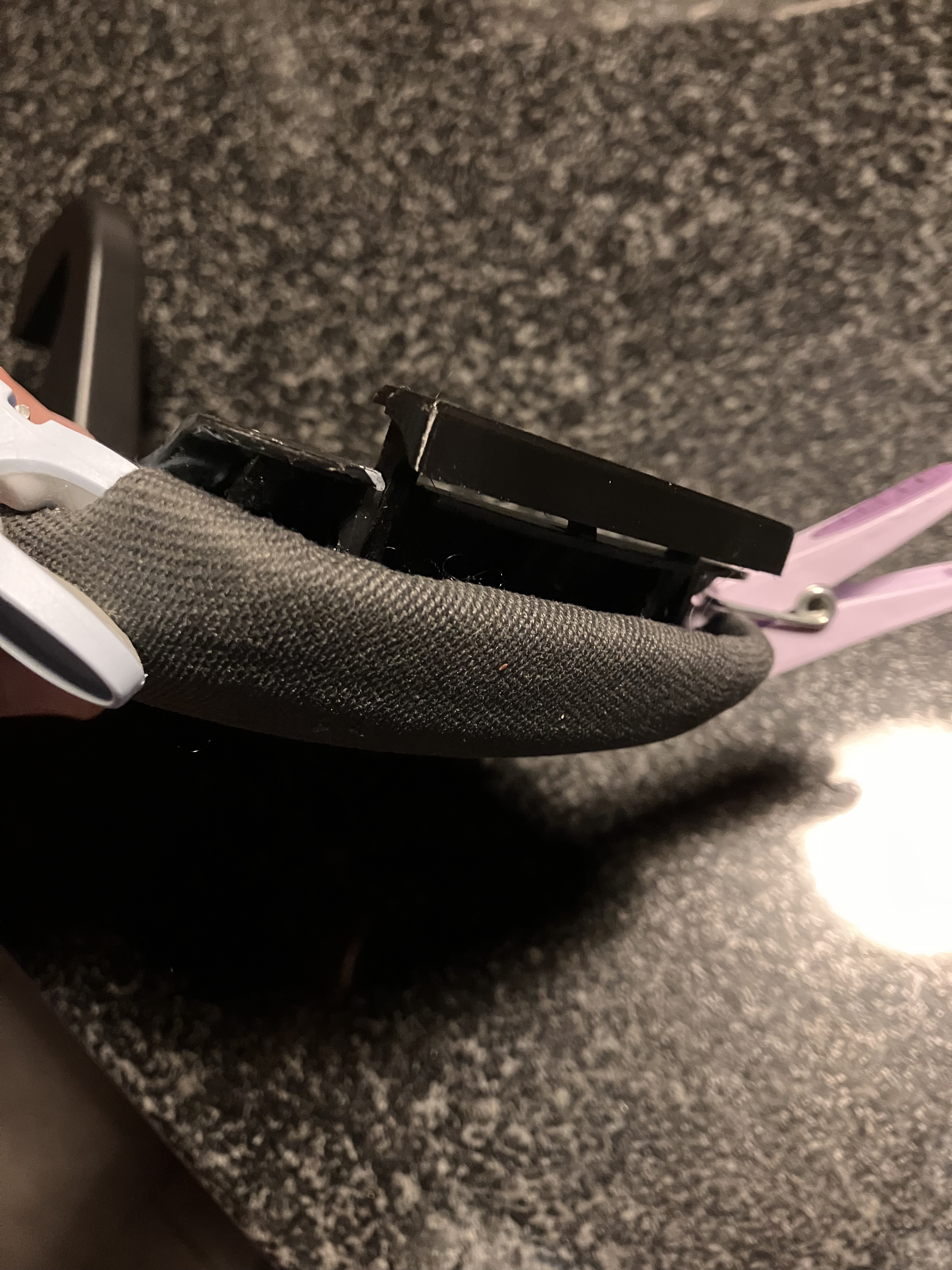 Armrest clip for Audi A3 8P - photo 3