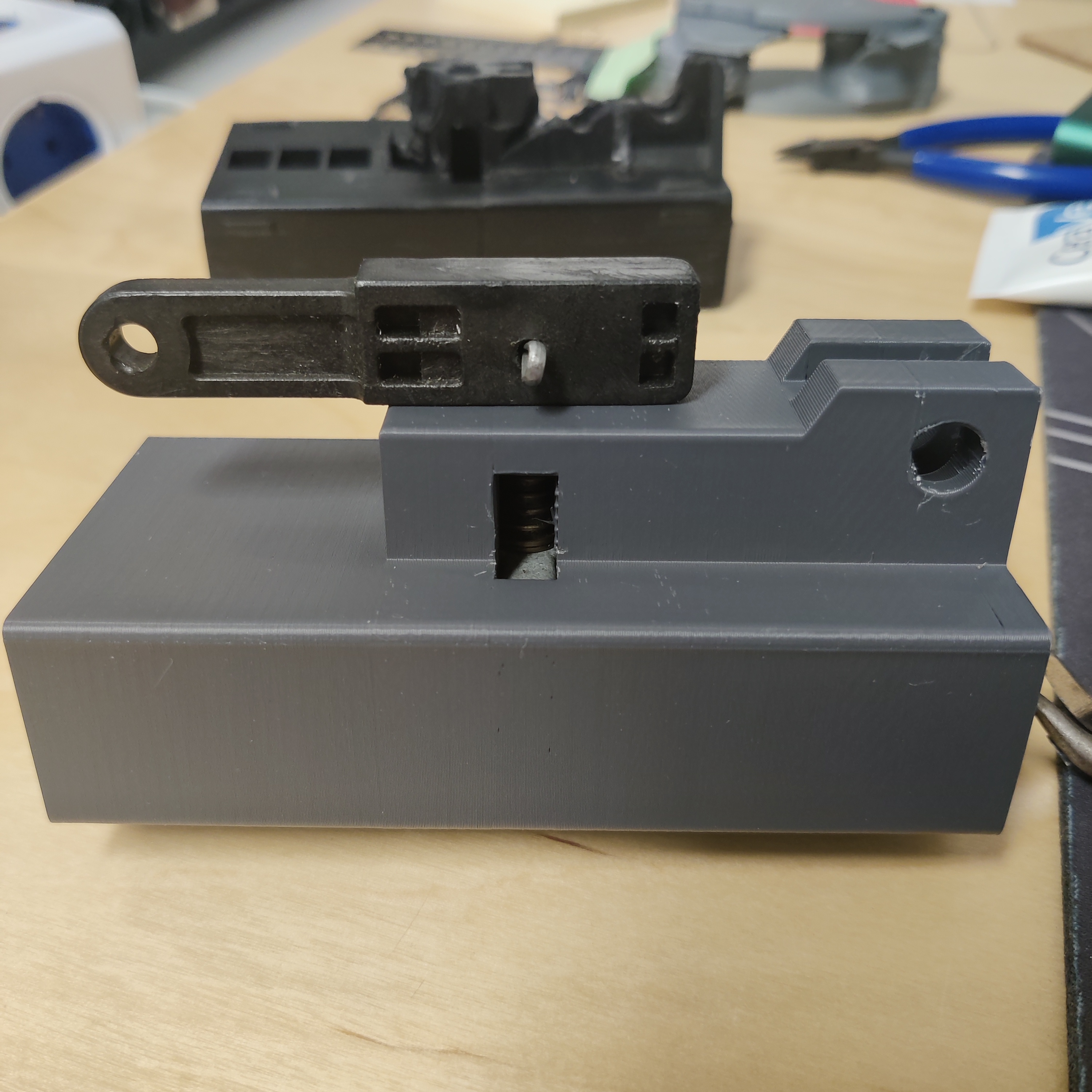 Trolley -  Garage door replacement part - photo 2