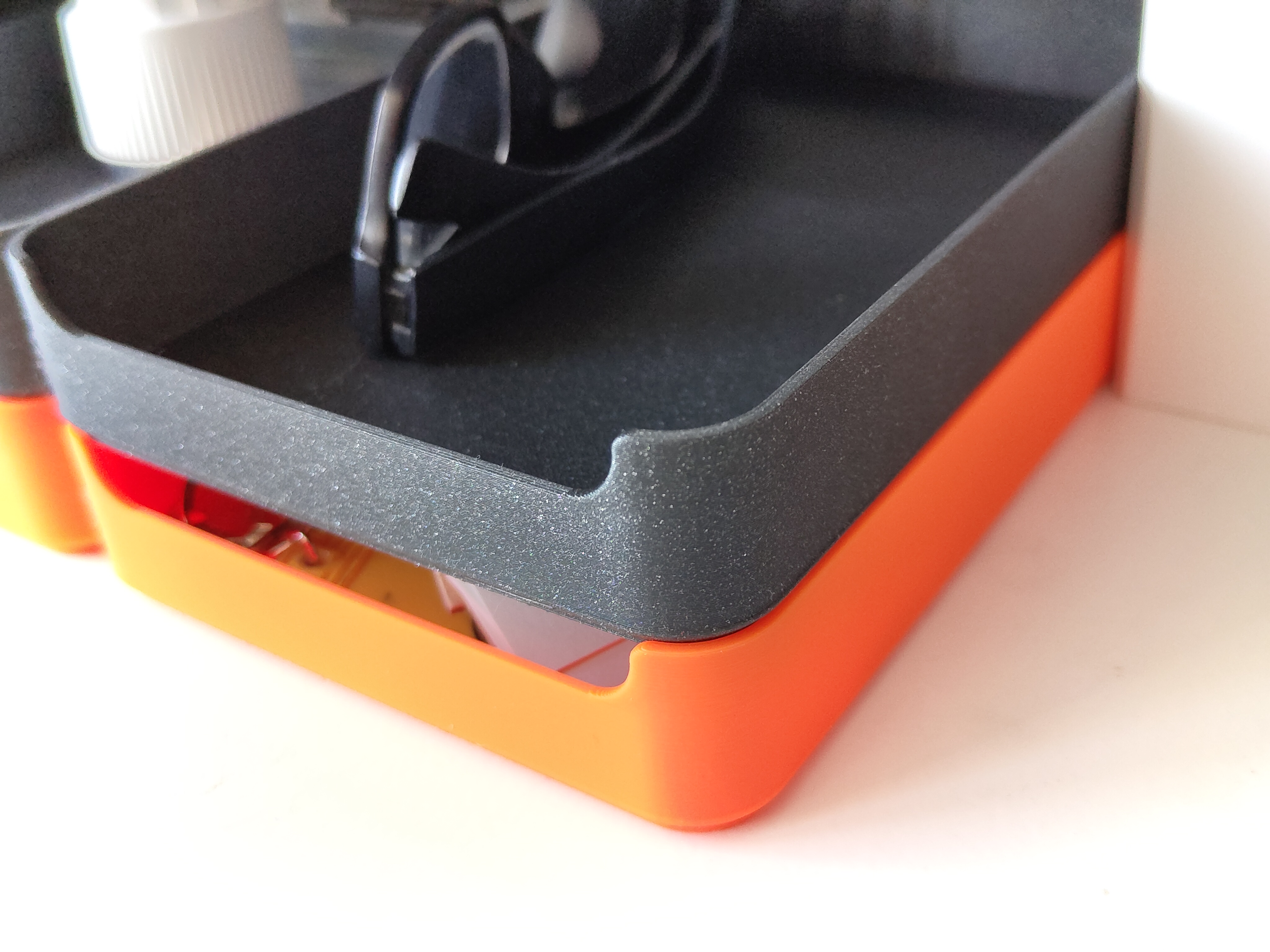 Stackable storage tray - photo 2