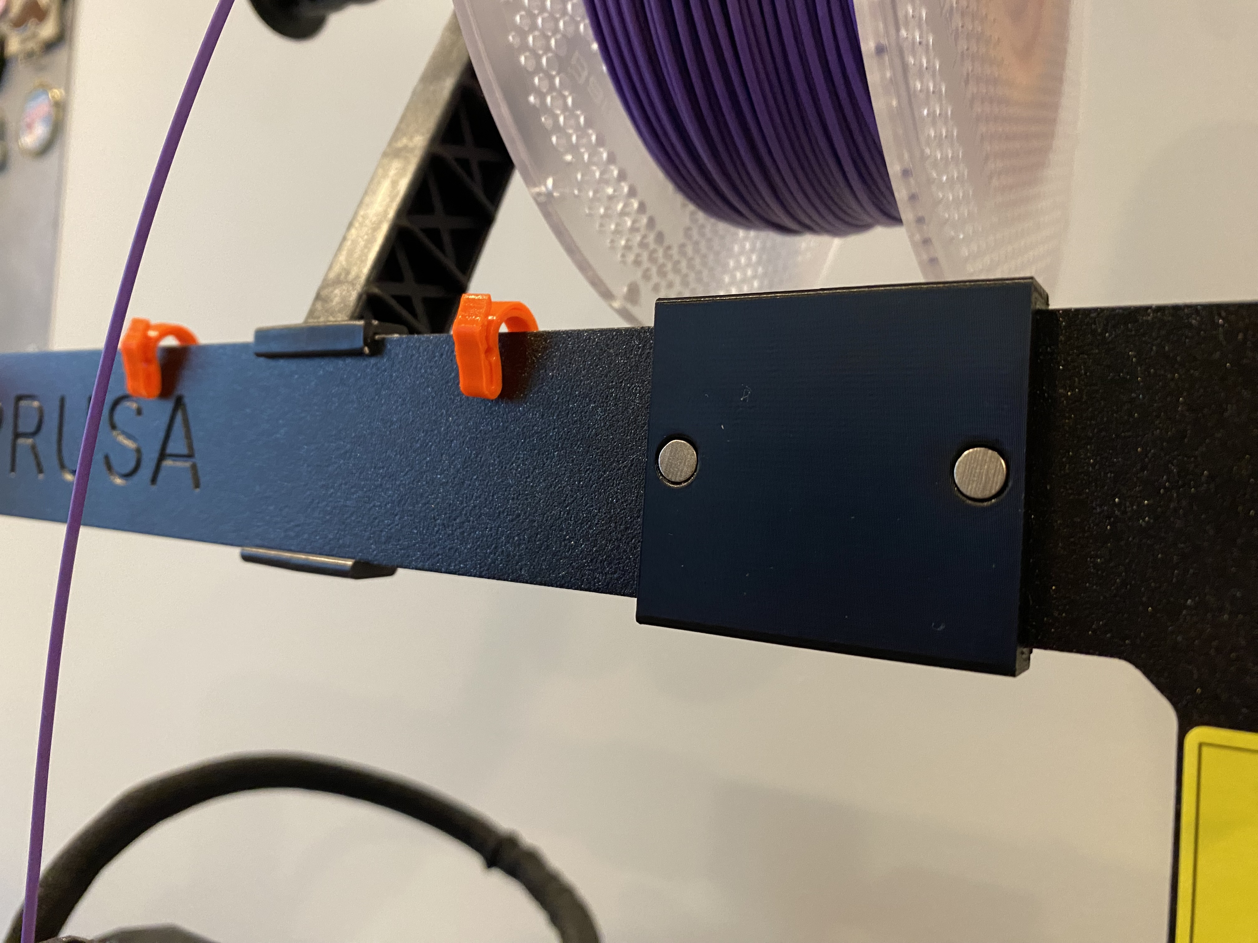 Prusa Frame Clip and Magnet - photo 2