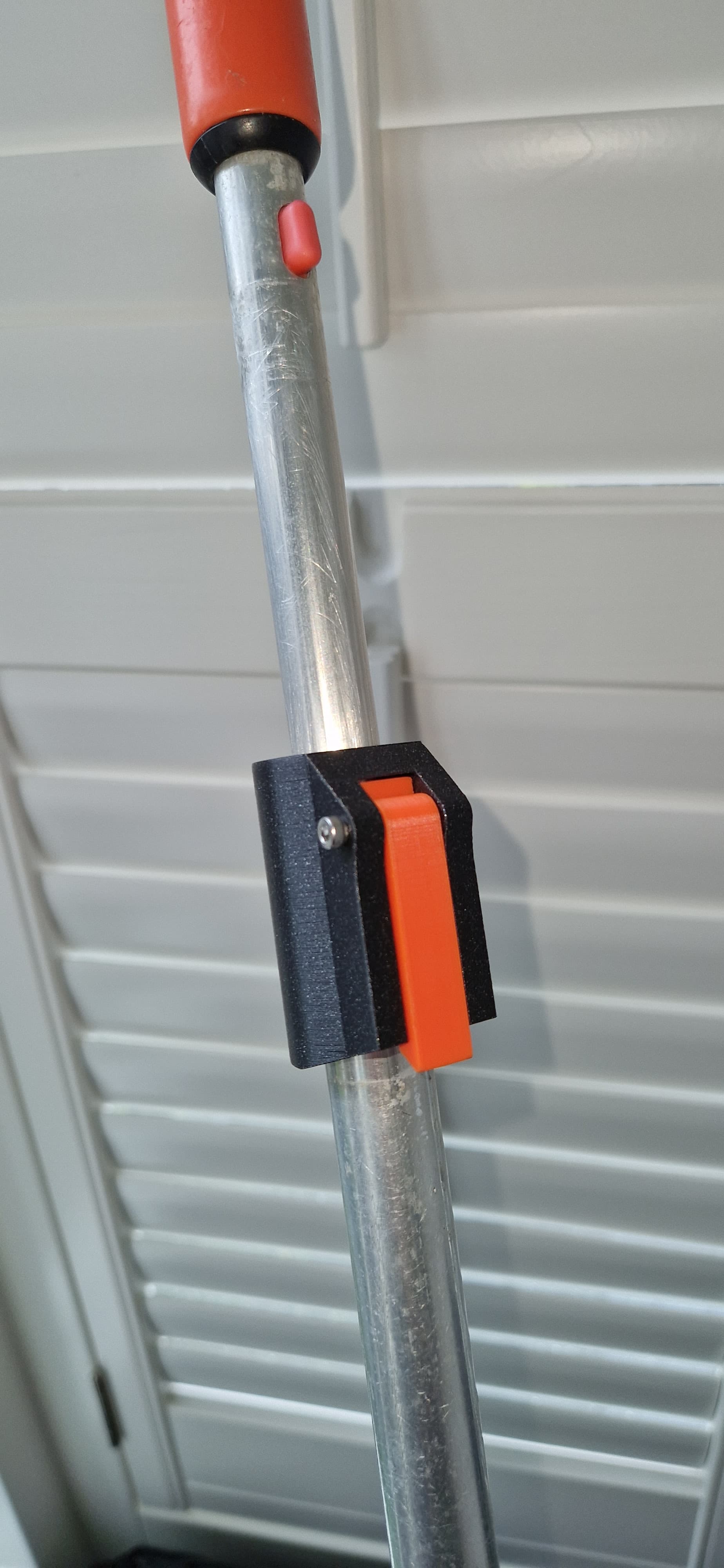 Gardena Rake replacement clamp