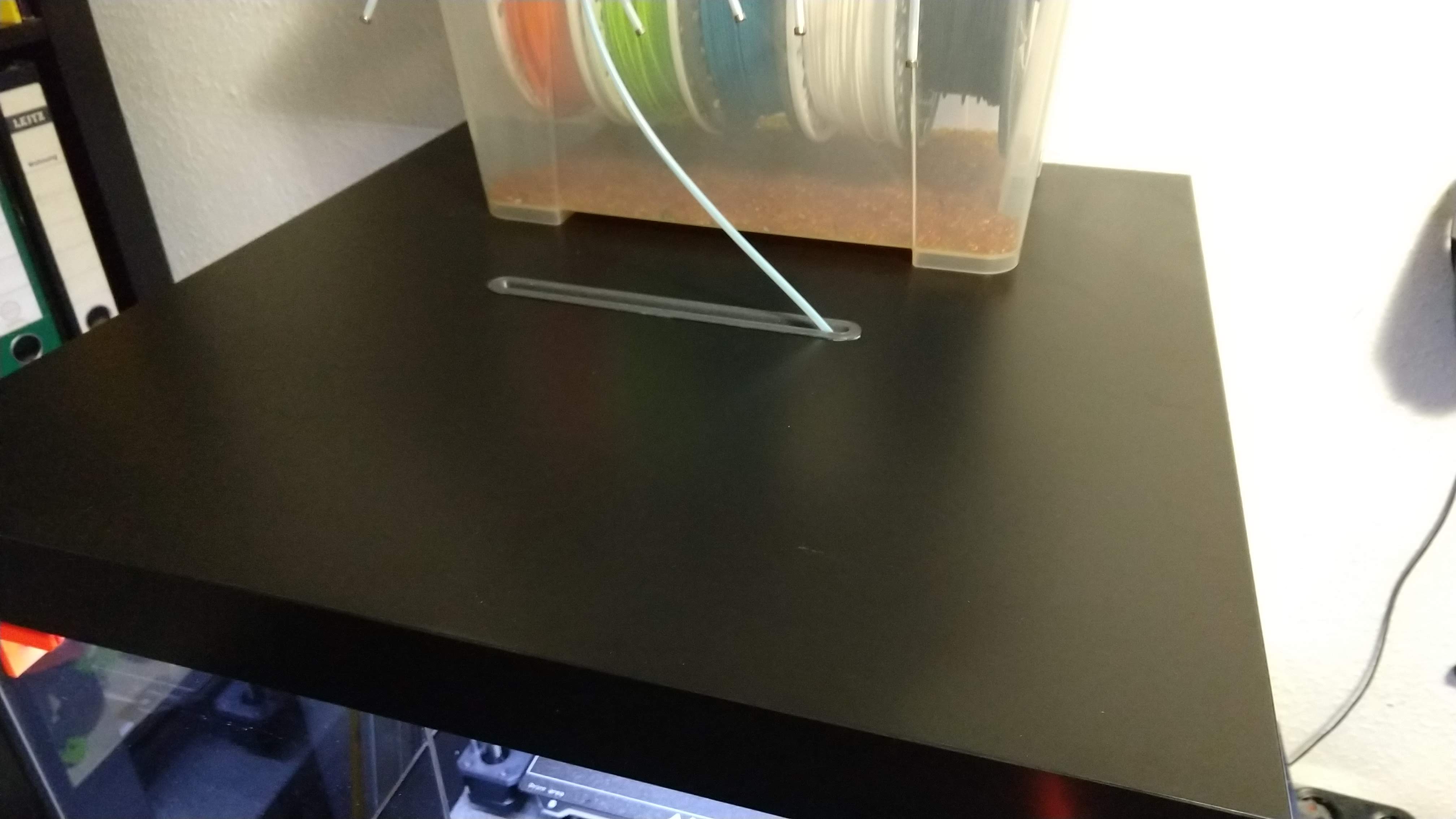 enclosure filament guide - photo 2