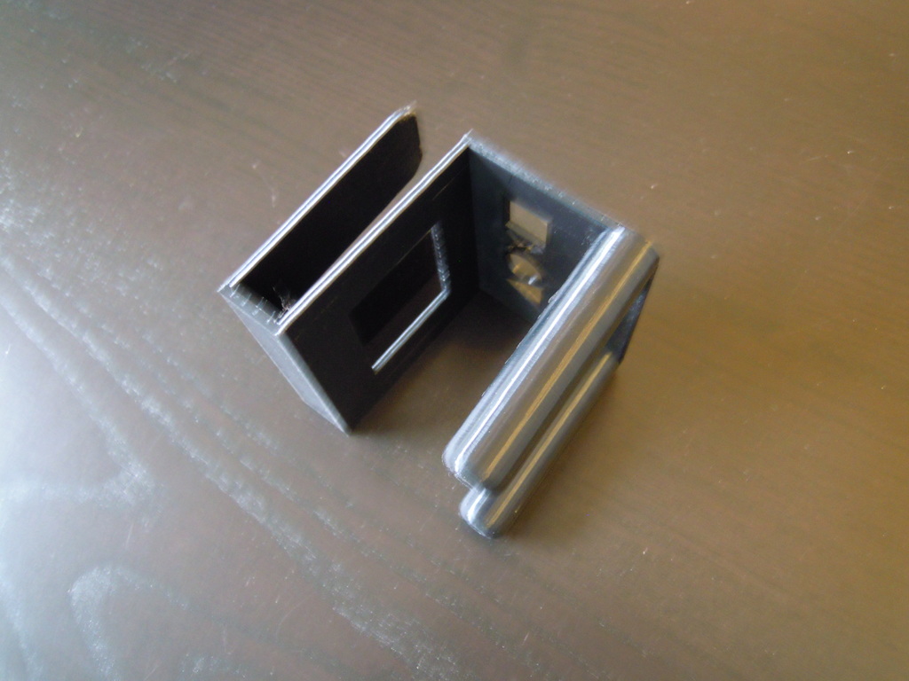 PS4 Controller Holder Shelf - photo 2