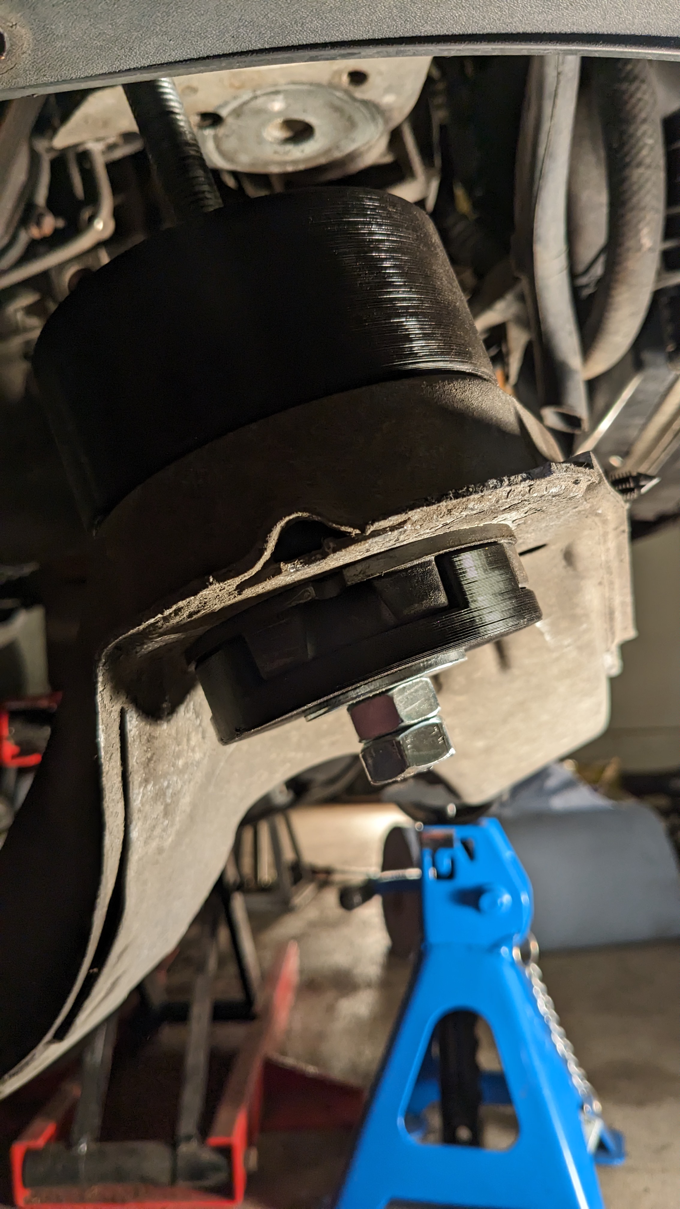 Volvo P80/P2 Subframe Bushing Tool - photo 2