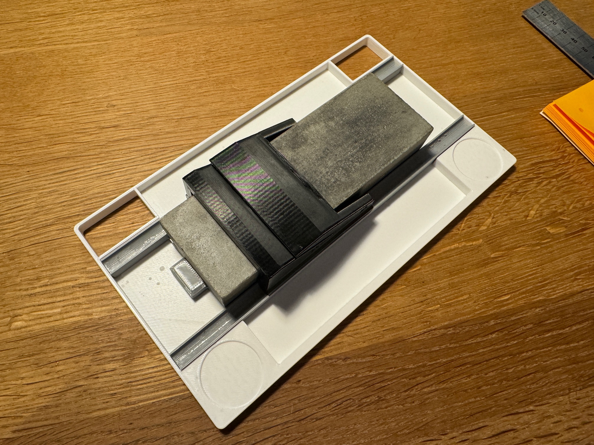 Tray for whetstone sharpening helper - photo 3