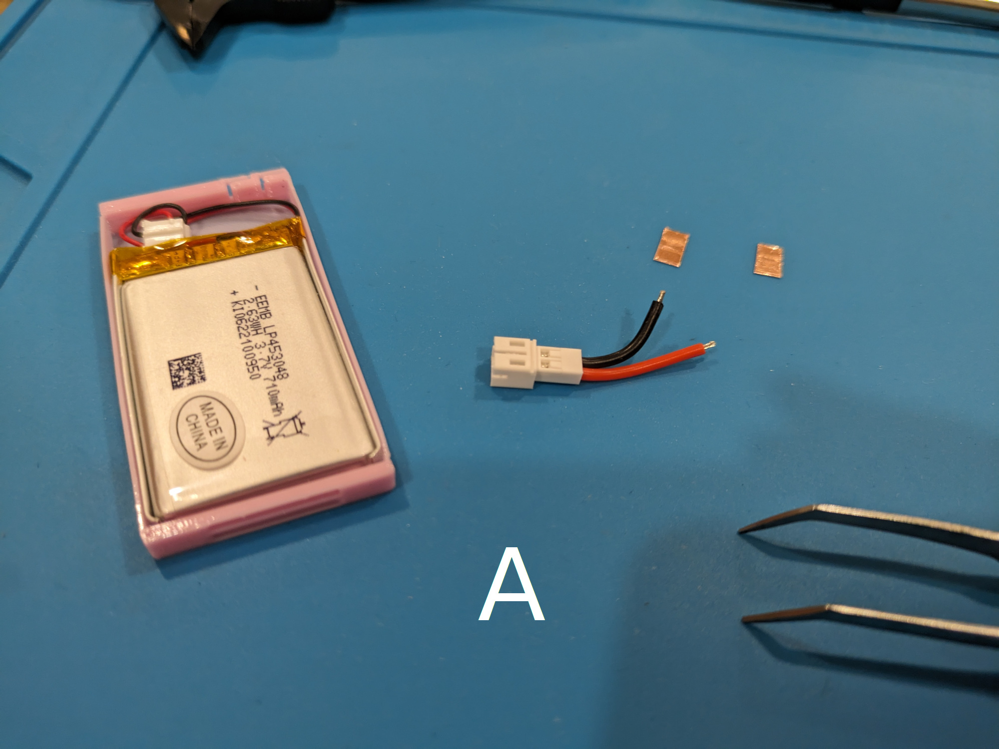 OP-Z Battery Replacement - photo 2
