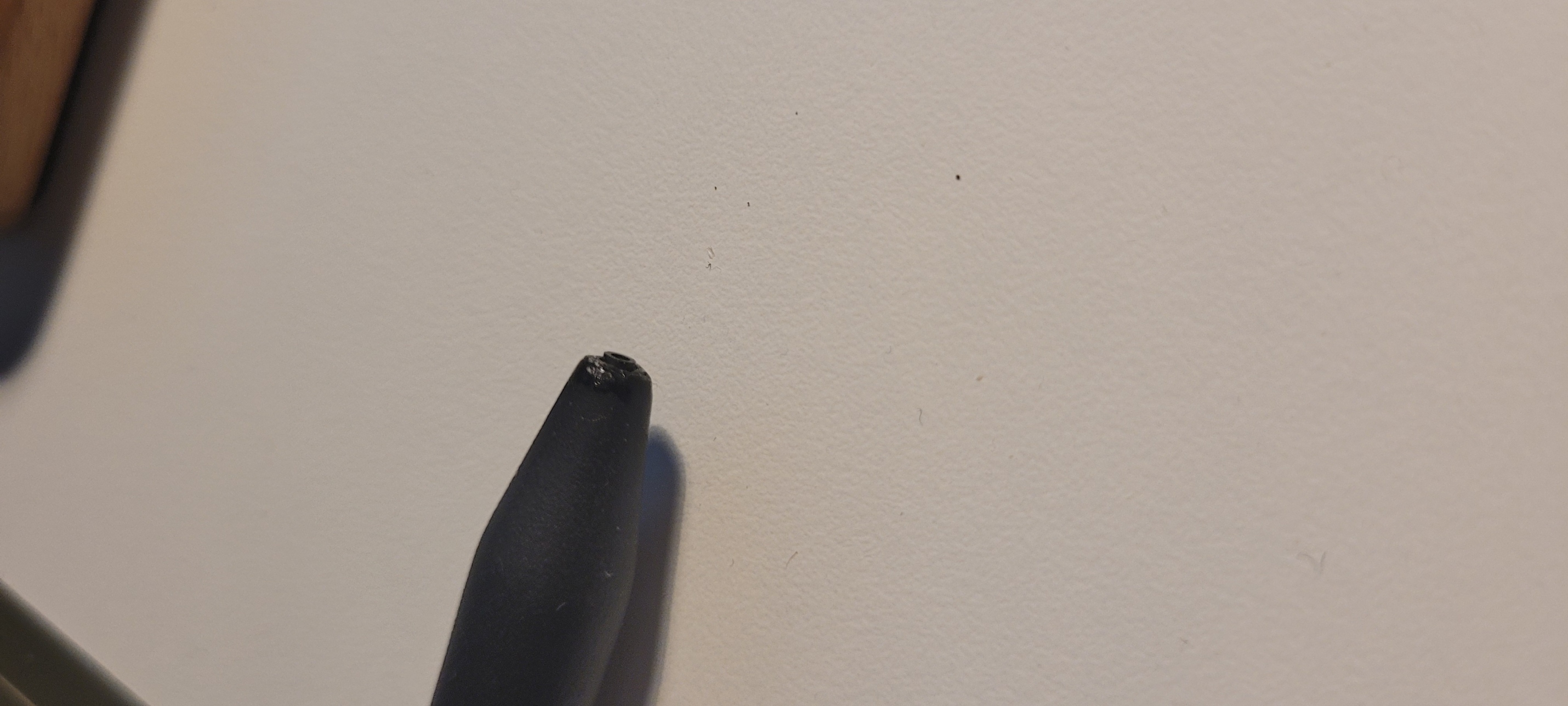 reMarkable pen tip support replacement - photo 3