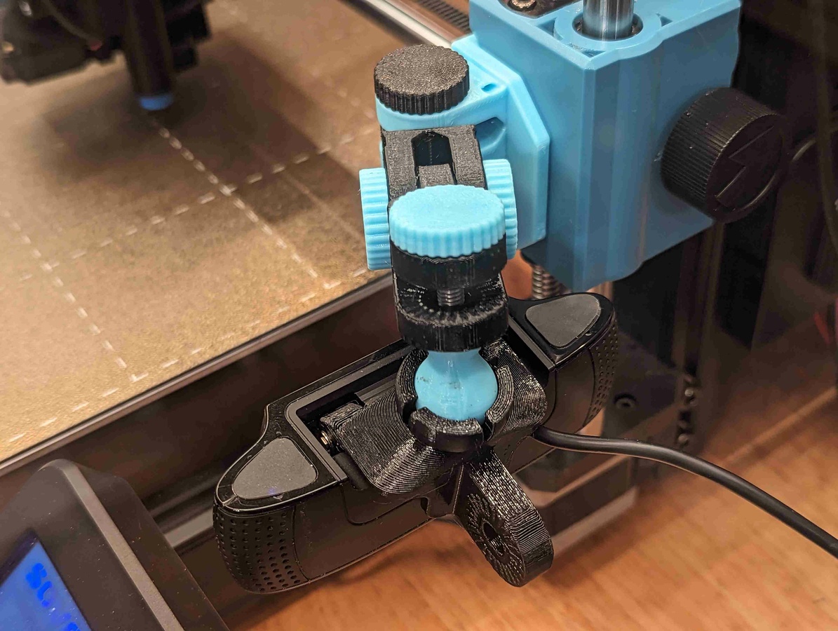 Logitech C920 adapter for articulating camera mount - photo 2