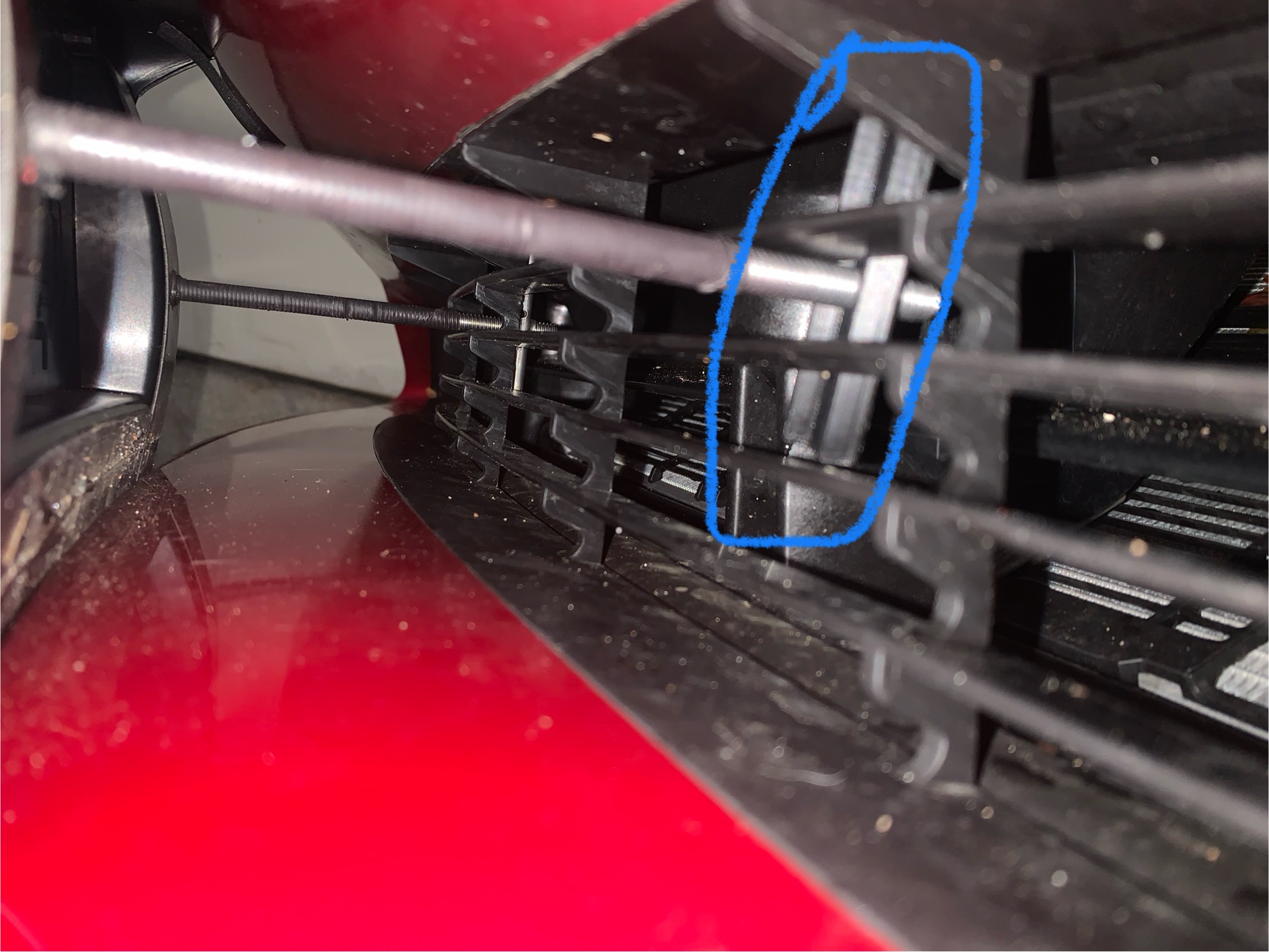 Front license plate mounting bracket (Tesla Model 3/Y) [REPLACEMENT PART] - photo 3