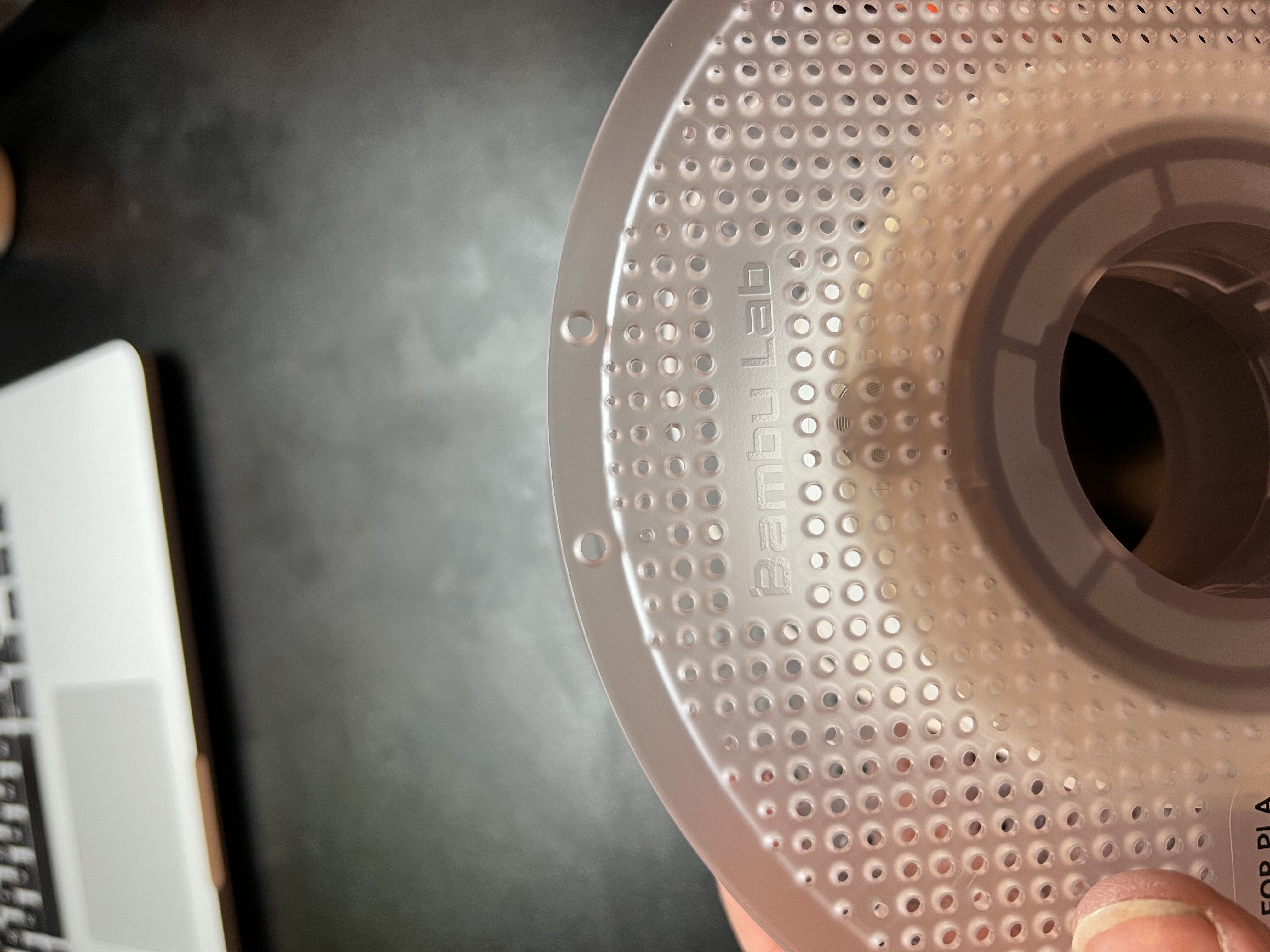 “No Slip Clip” a Bambu Spool Filament Clip - photo 3
