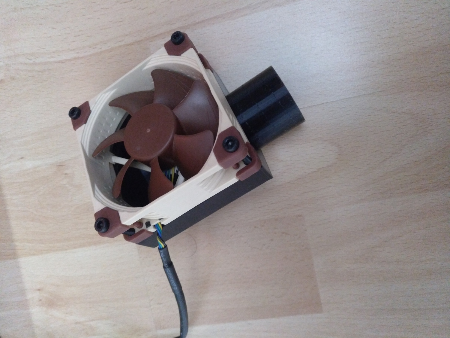 Noctua 80mm fan funnel