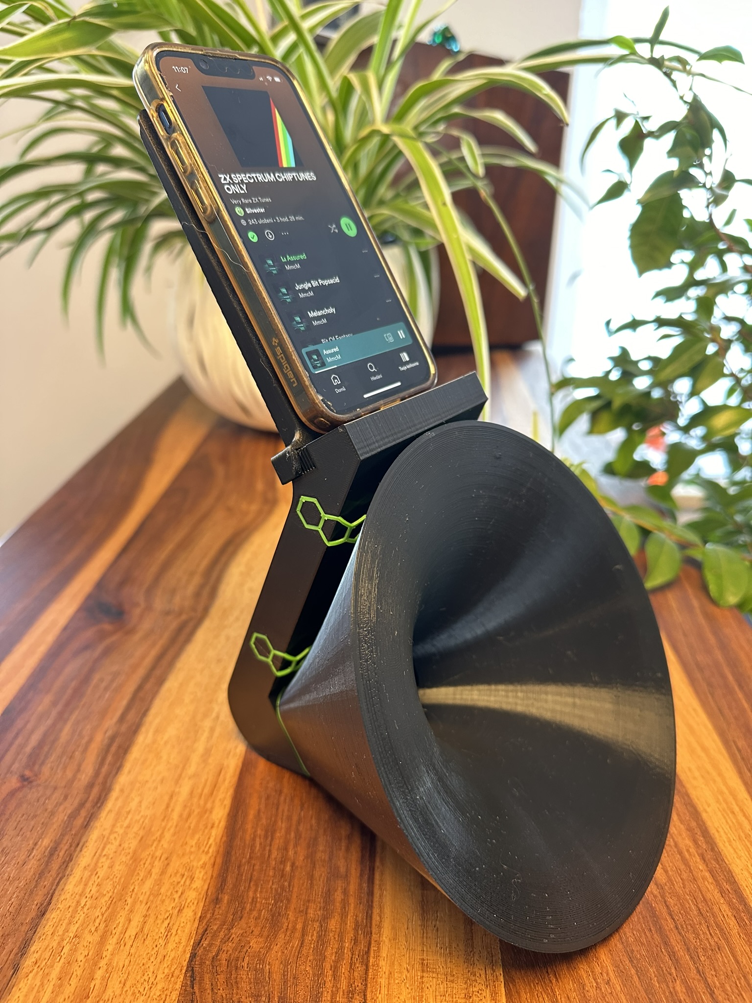 Phone horn repro