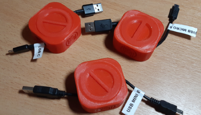 USB CABLE ROLLER