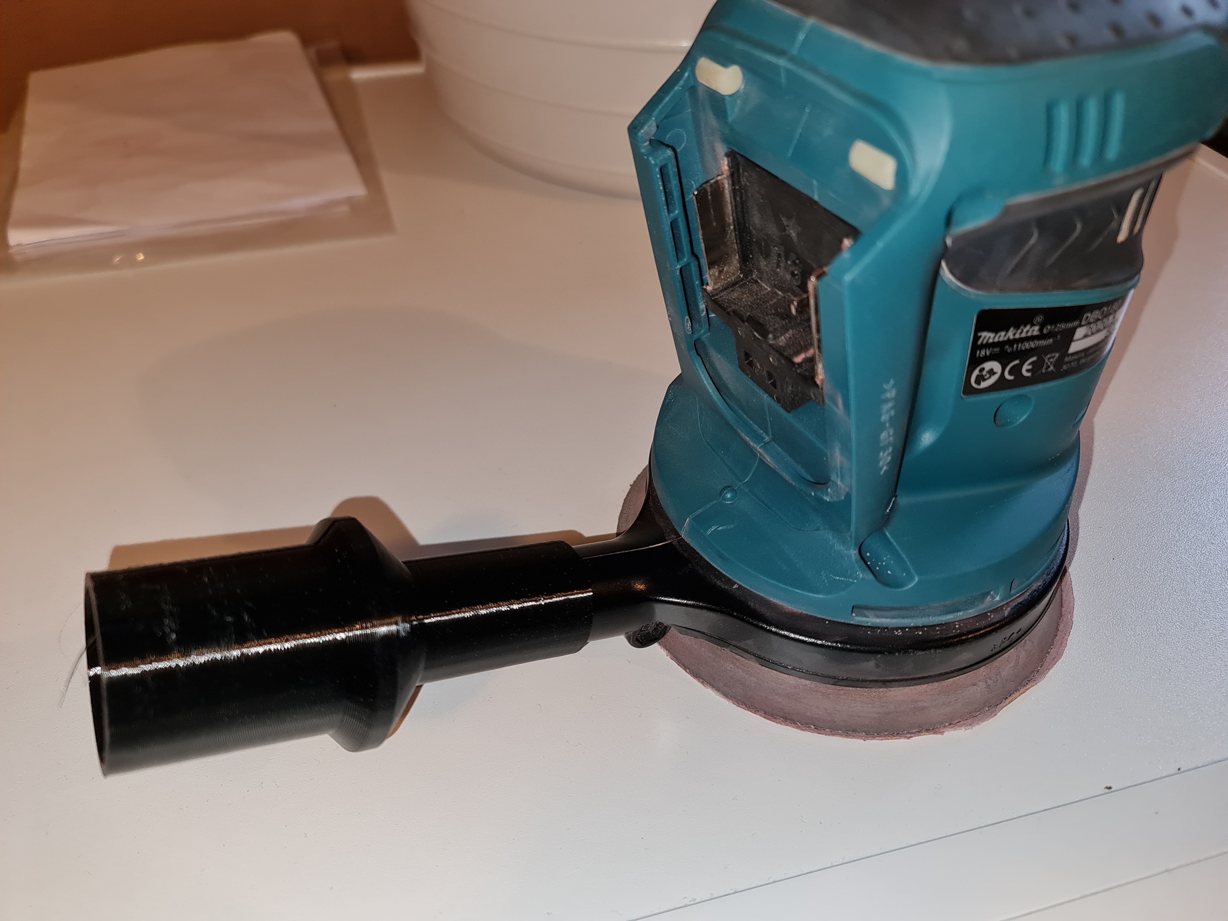 Vacuum adapter for Makita 18V vacuum to Makita 18V random orbit sander - photo 3