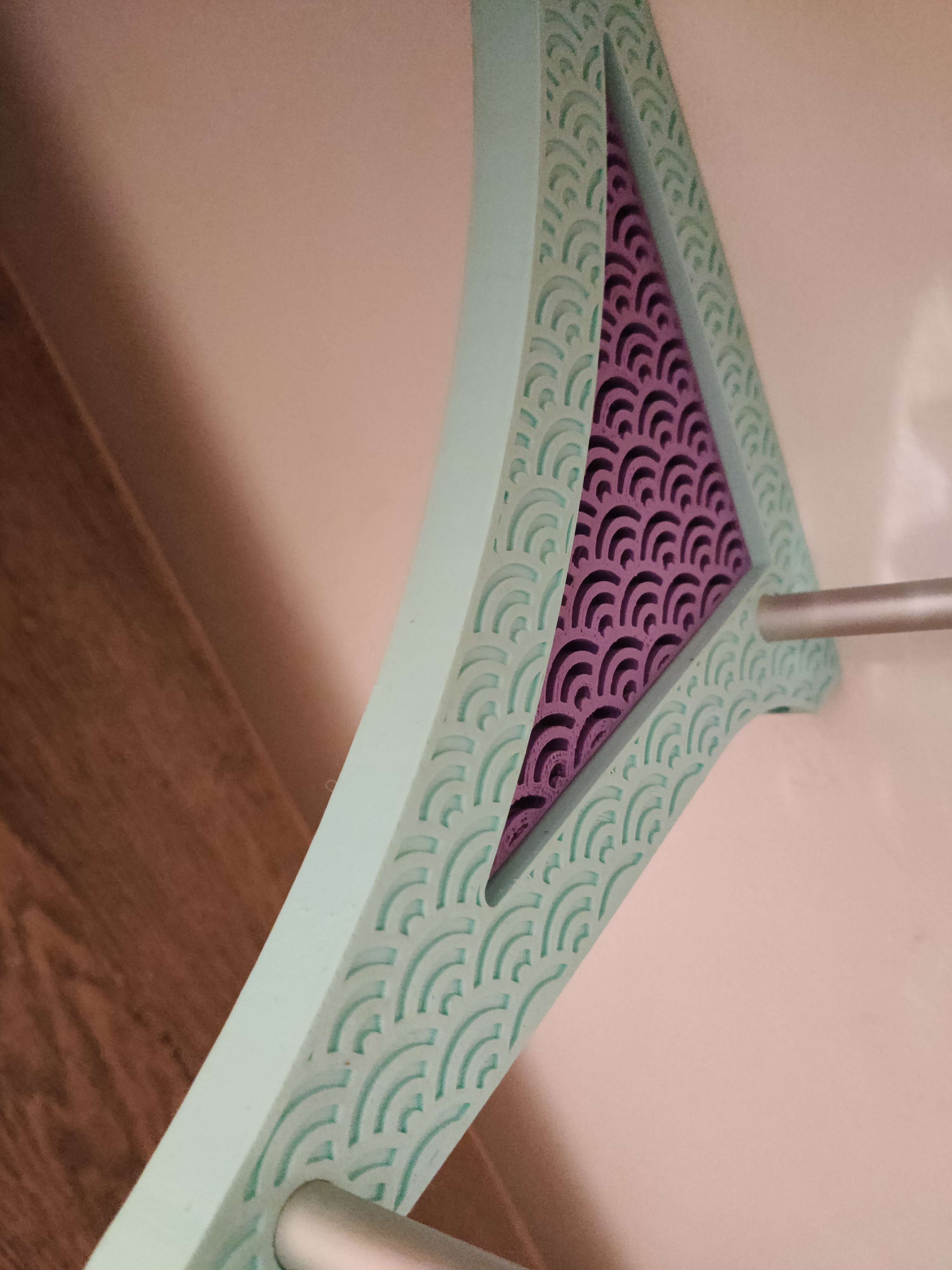 Wall mounted filament shelf