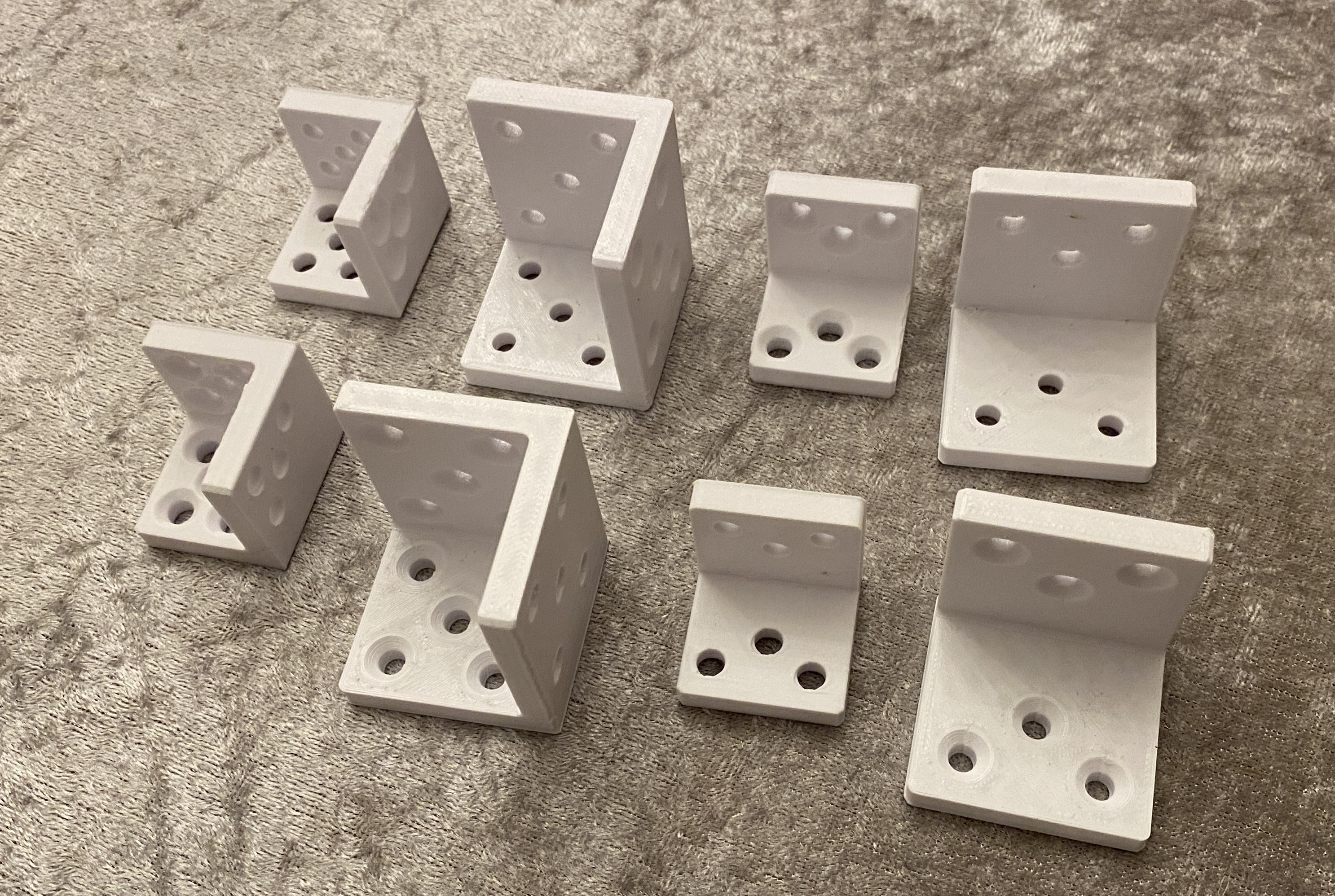 Updated: Bracket bundle: 14 L-brackets and 16 corner braces (3mm and 6mm thick versions) - photo 3