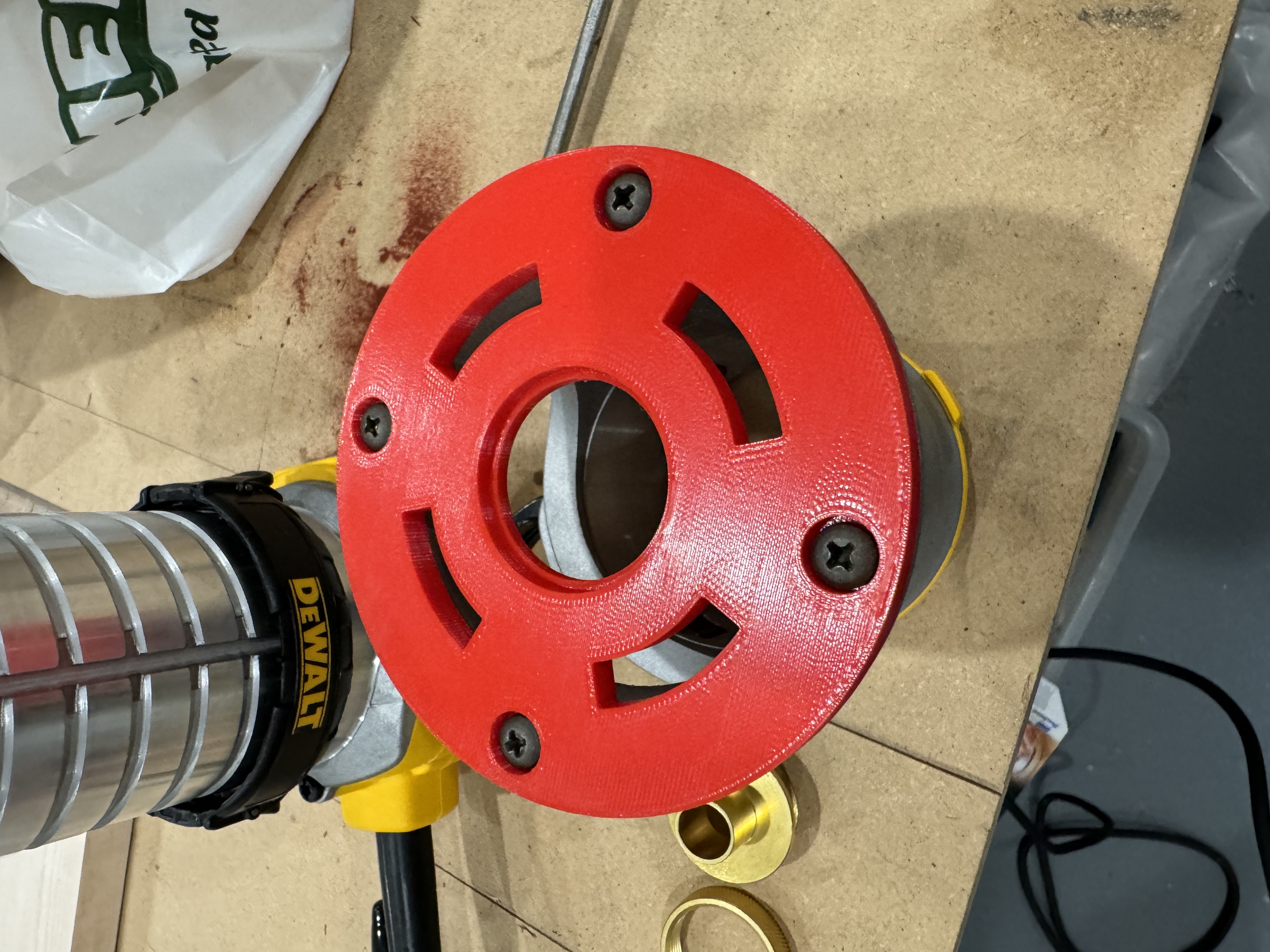 Dewalt DPW611 Router Bushing Plate/Base - photo 2