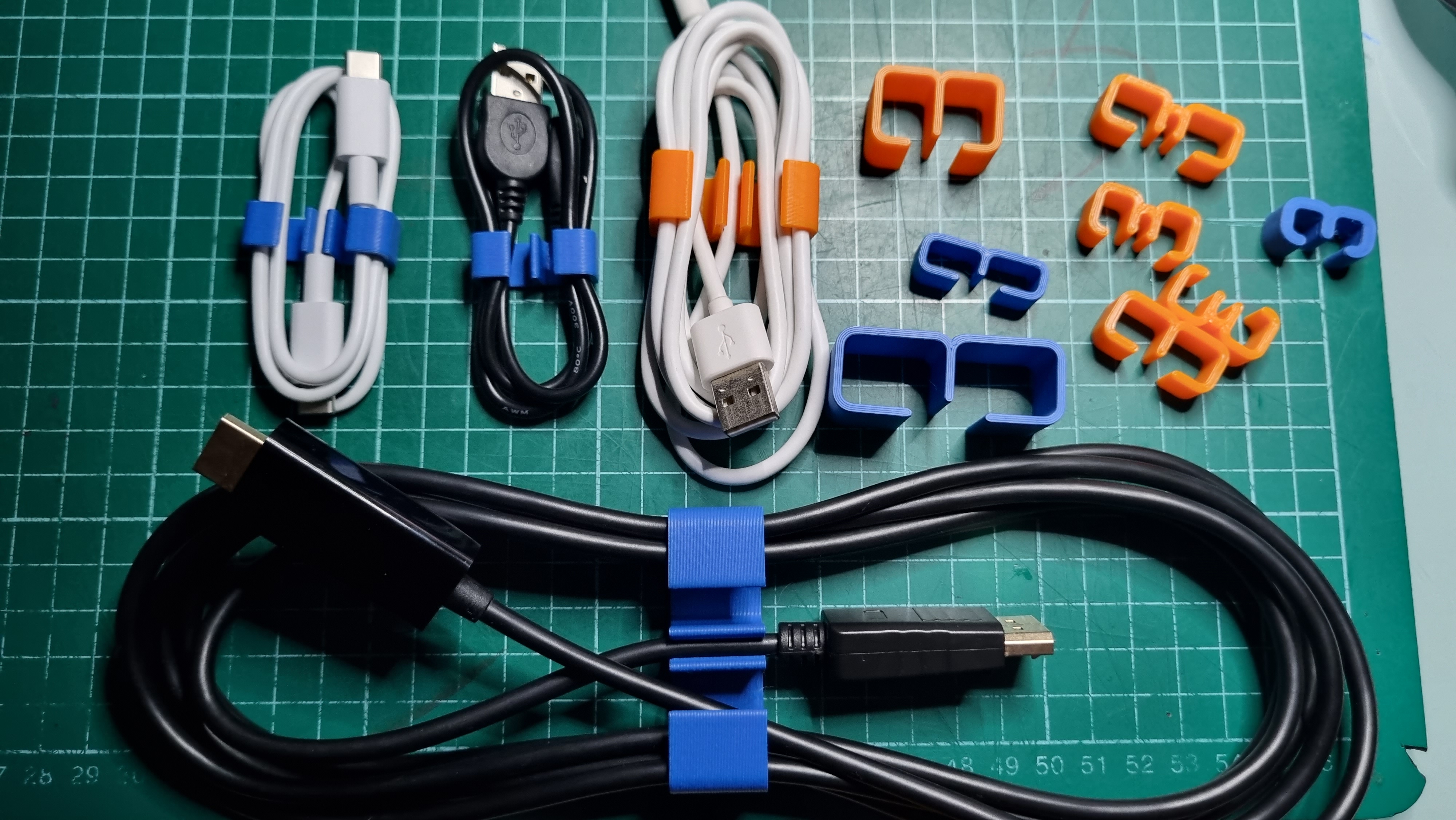 Parametric Cable Organiser