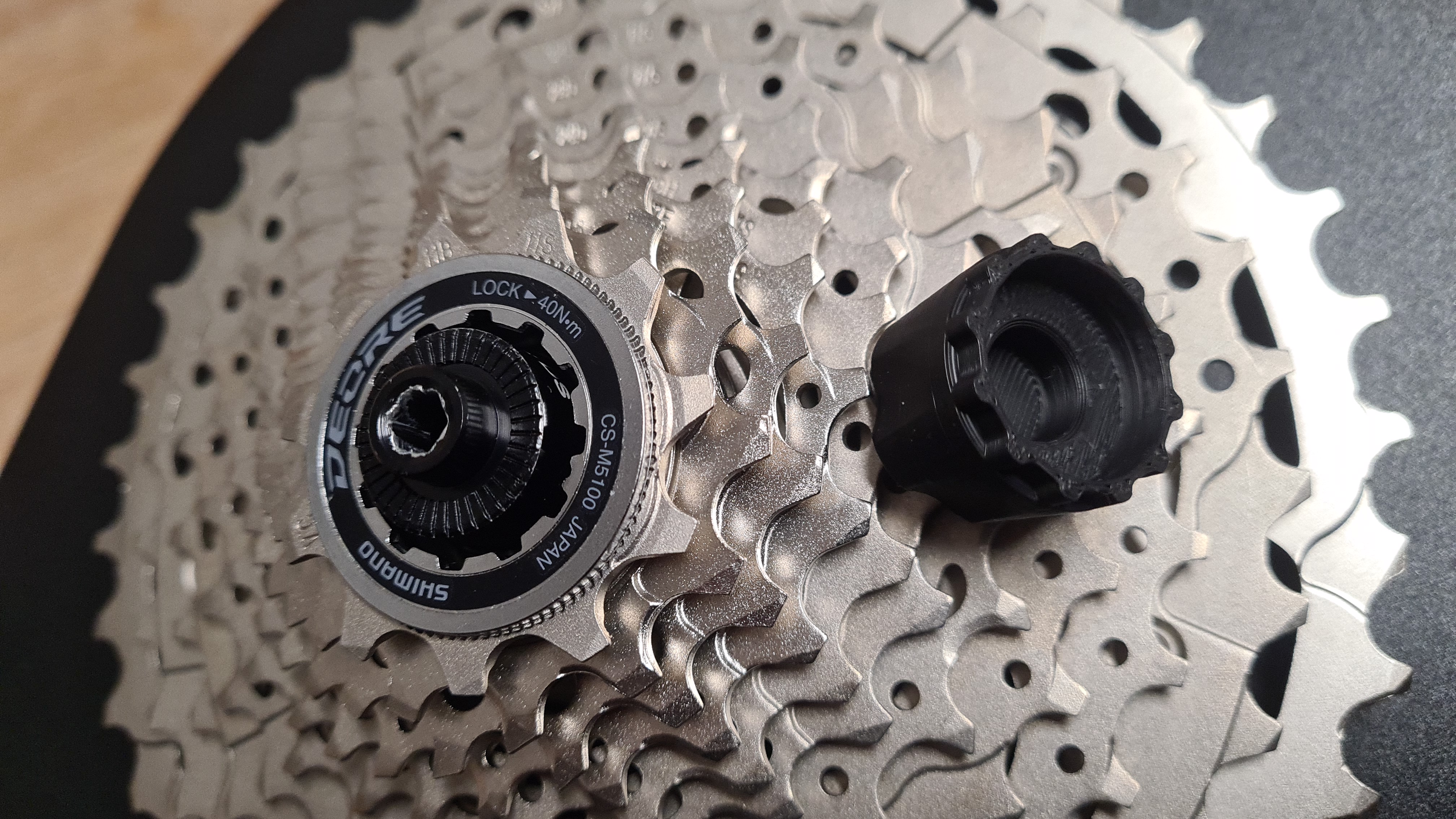 Shimano lock ring tool to remove rear cassette / chainring - photo 3