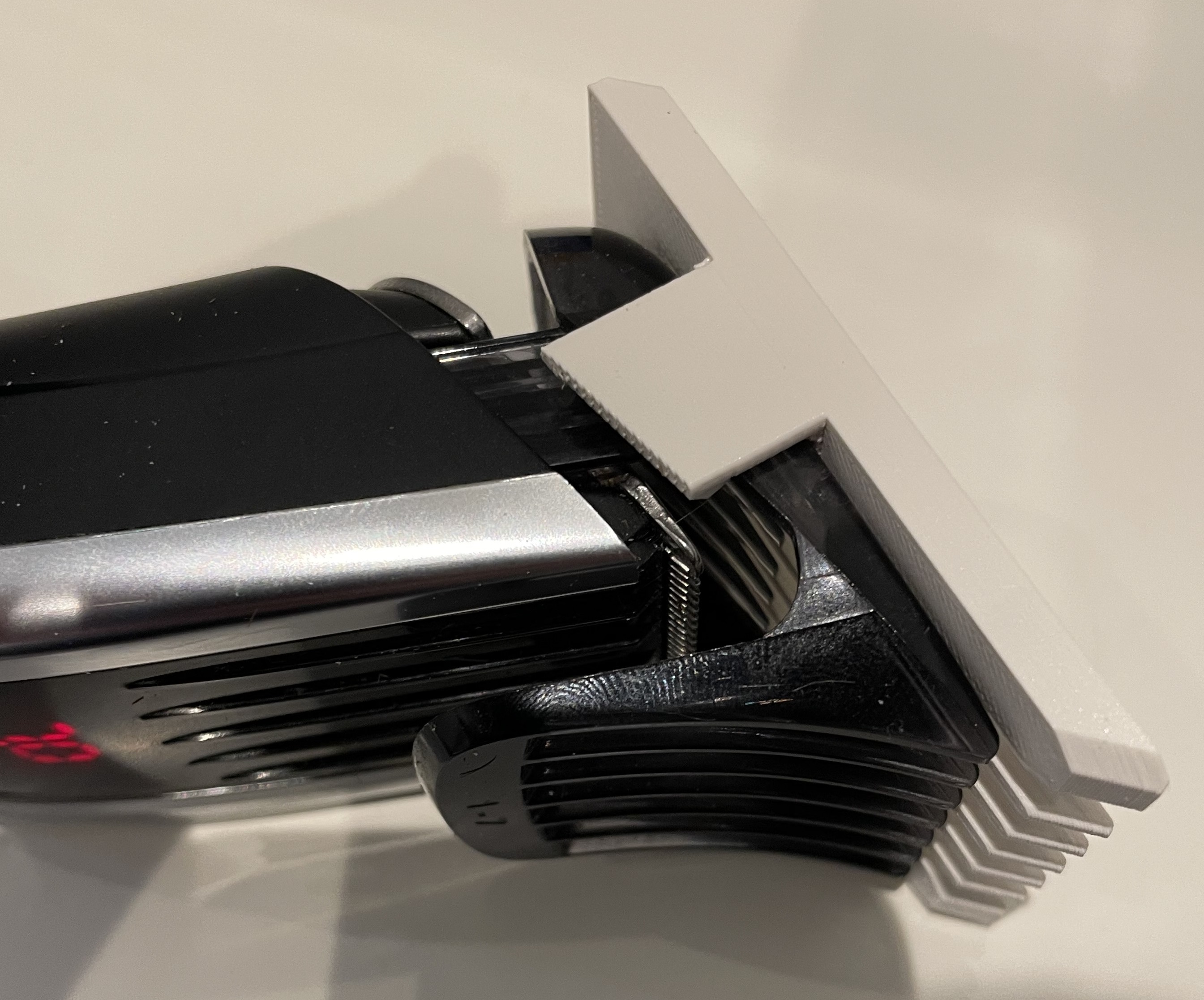 Philips HC7460 trimmer clip-on - photo 3