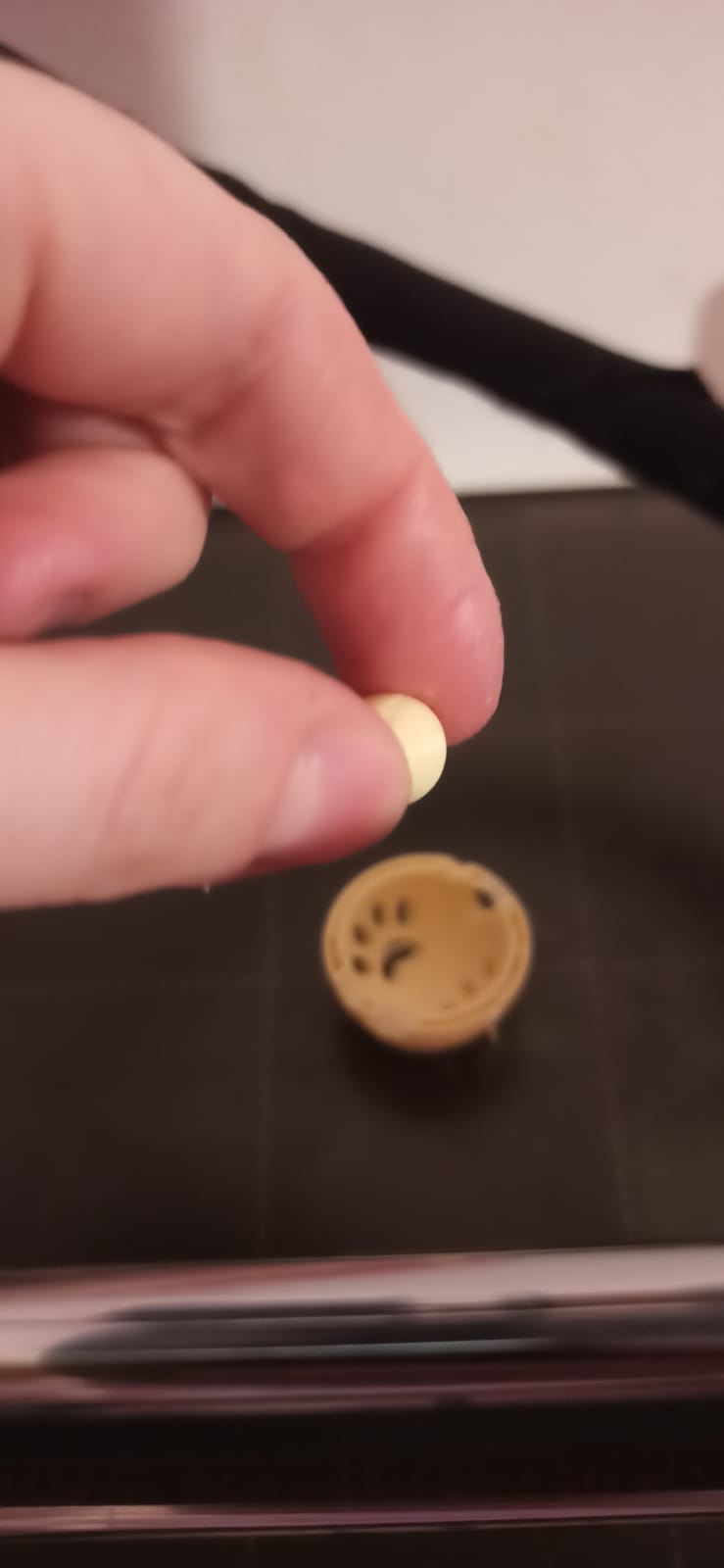 Finger toy for cats - photo 3