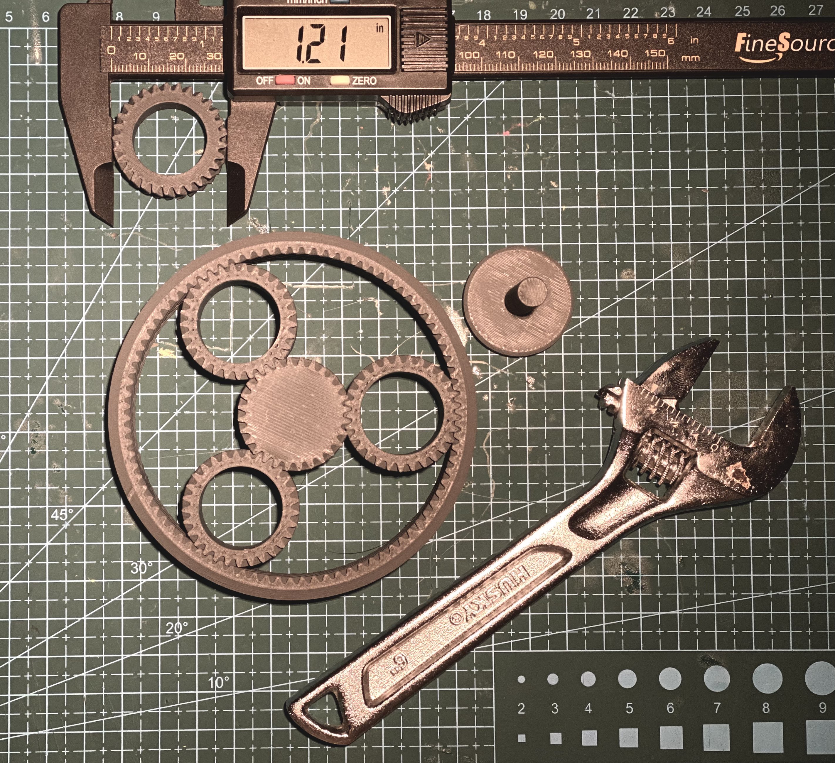 Ultimate Print-in-place Gear Spinner - photo 3