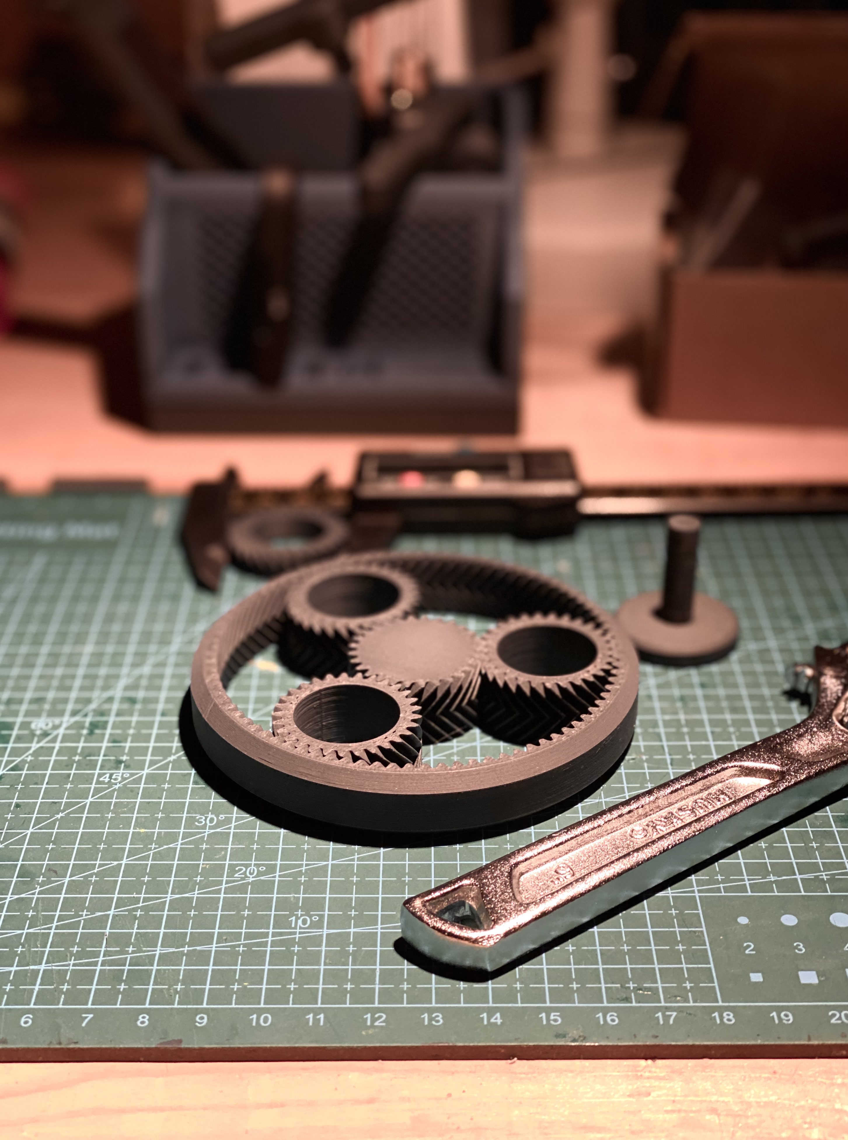 Ultimate Print-in-place Gear Spinner - photo 2