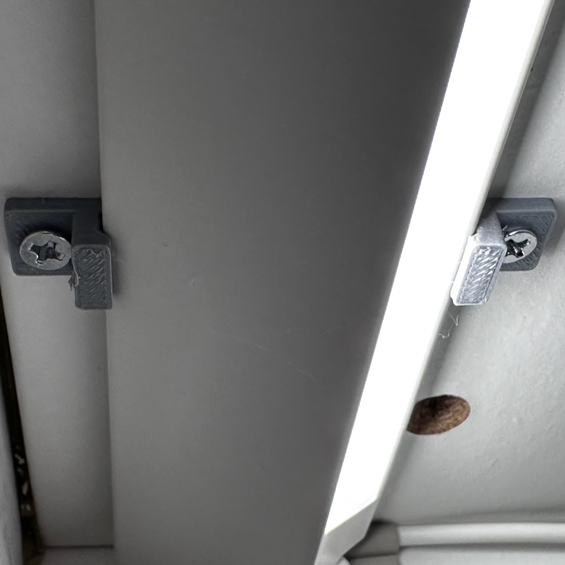 IKEA PAX ÖVERSIDAN LED Clip