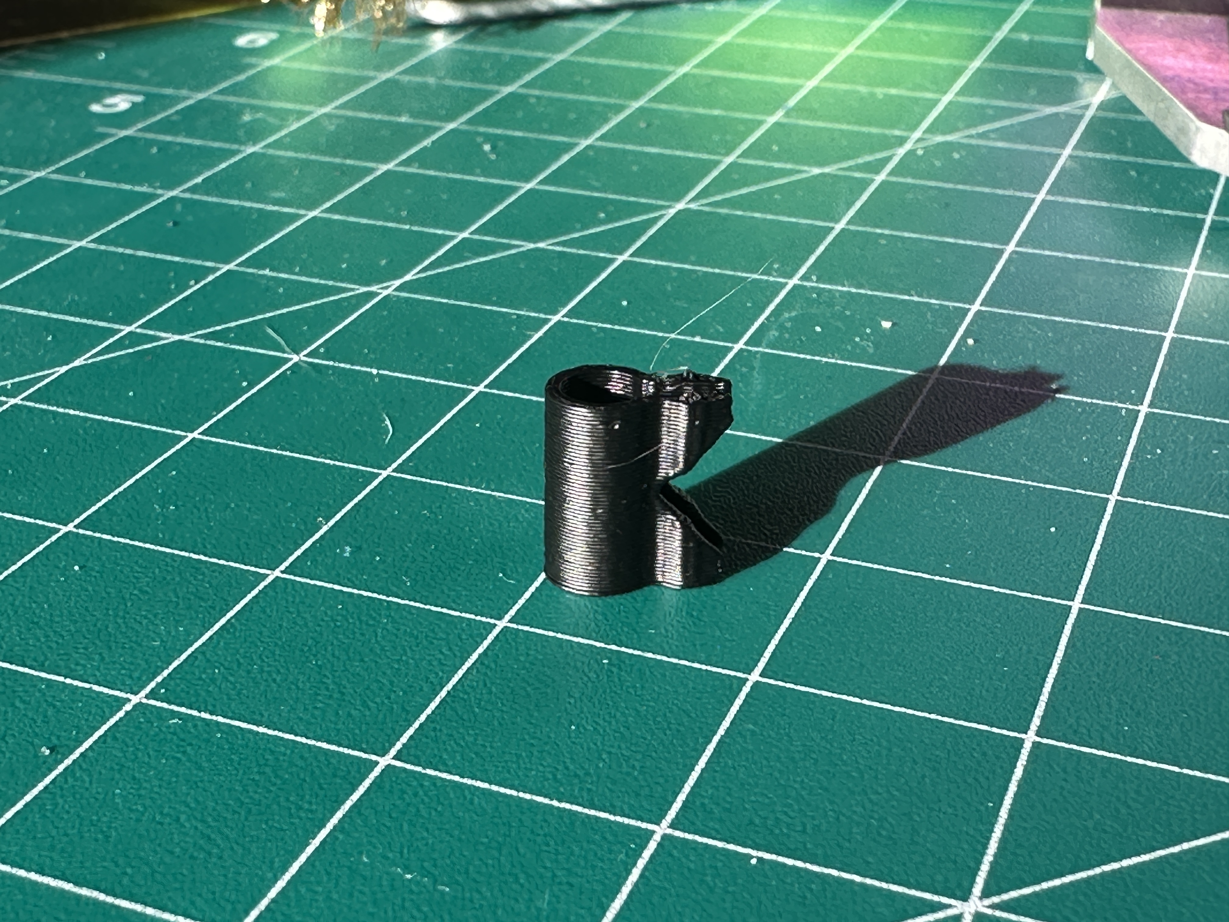 Single Cable Clip for 1515 Extrusion (Parametric) - photo 3