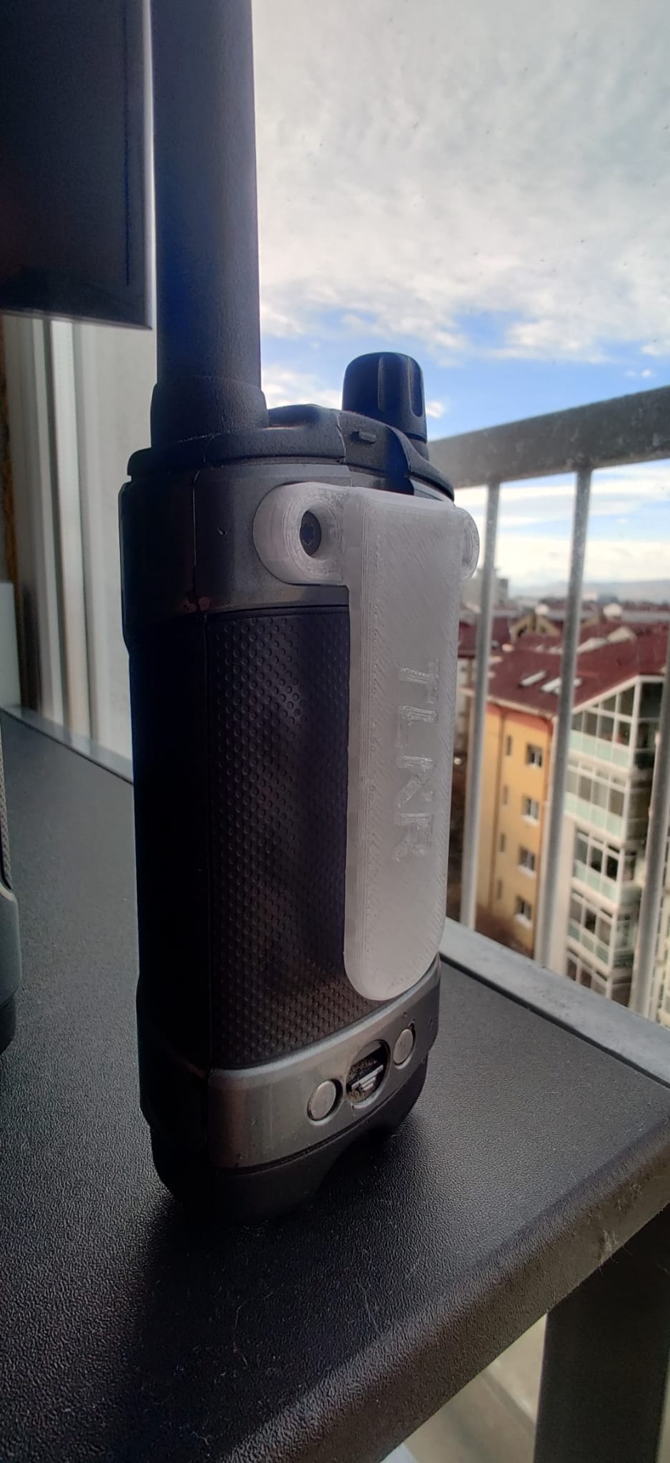 Motorola TLKR T80 strong aftermarket clip - photo 4