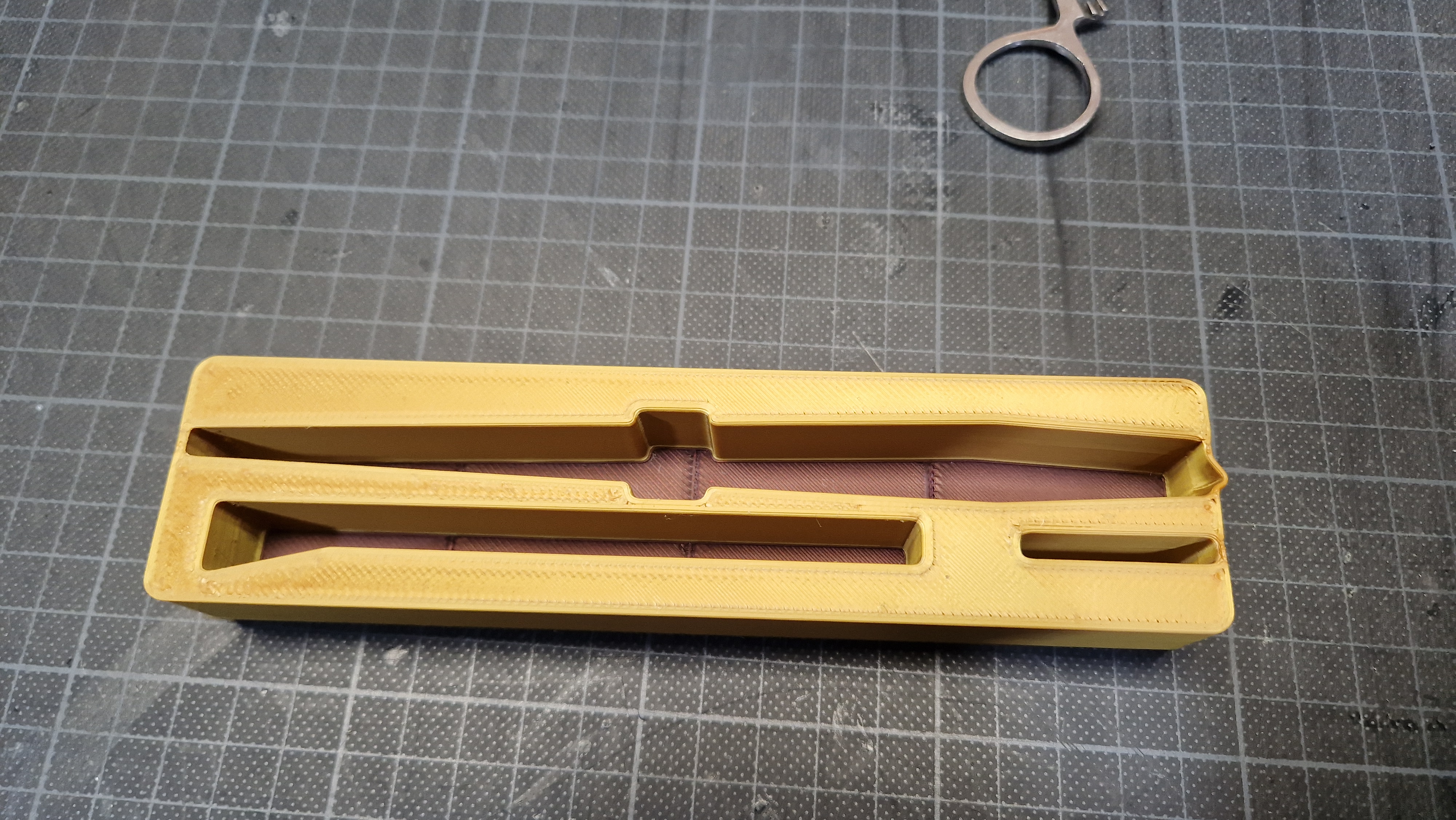 Gridfinity storage for clamp and scissors - photo 2