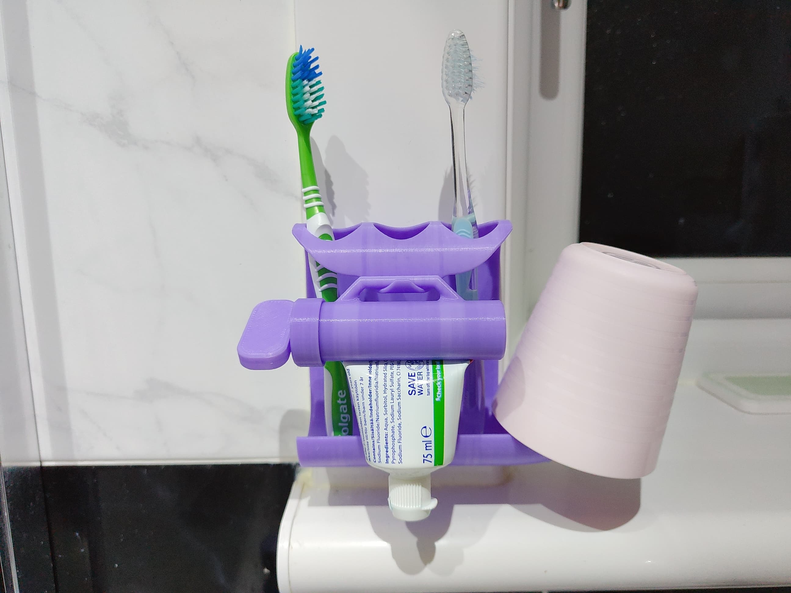 Bathroom essentials holder - photo 2